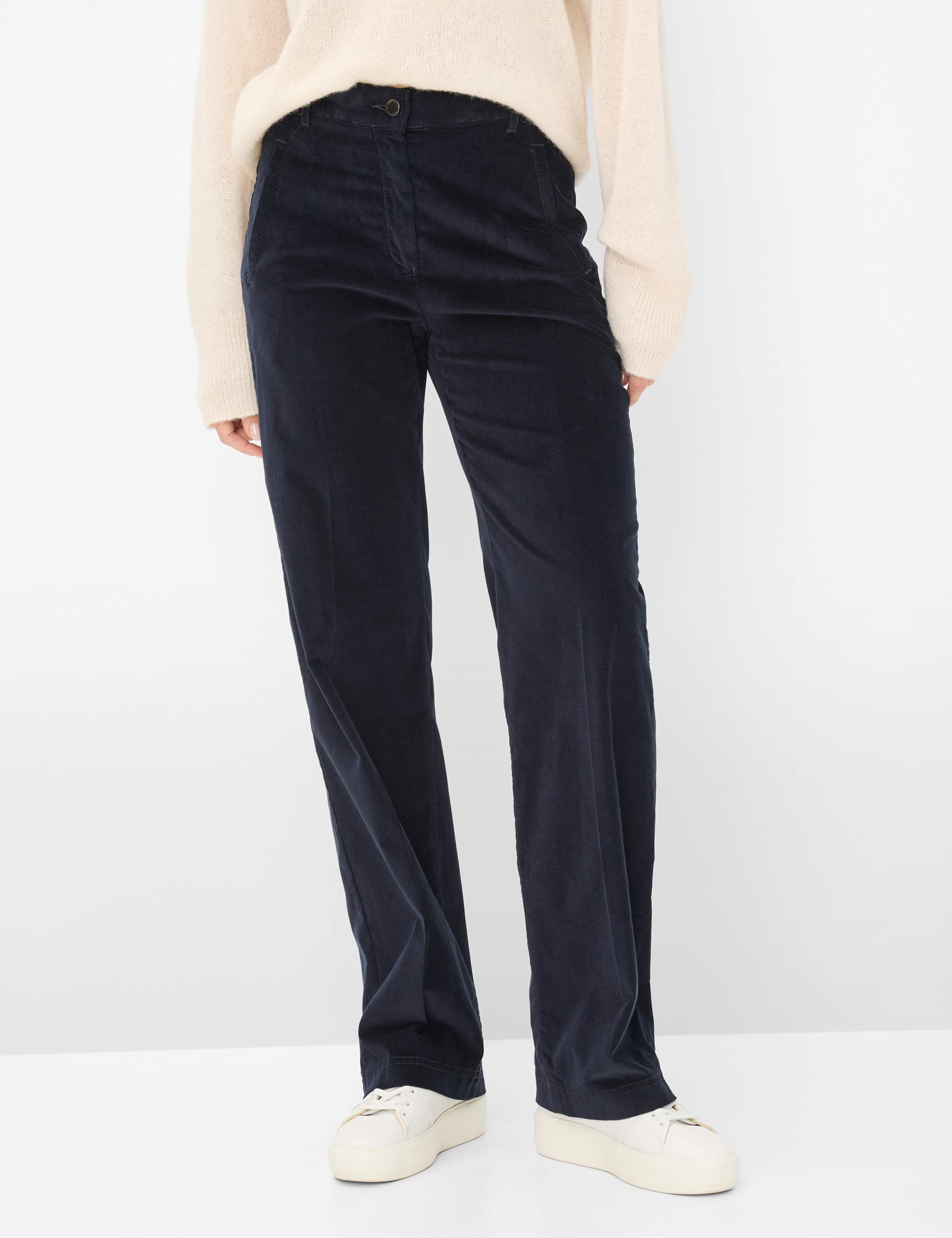 Blautöne, Damen, Style PEGGY FLARED, MODEL_FRONT_ISHOP
