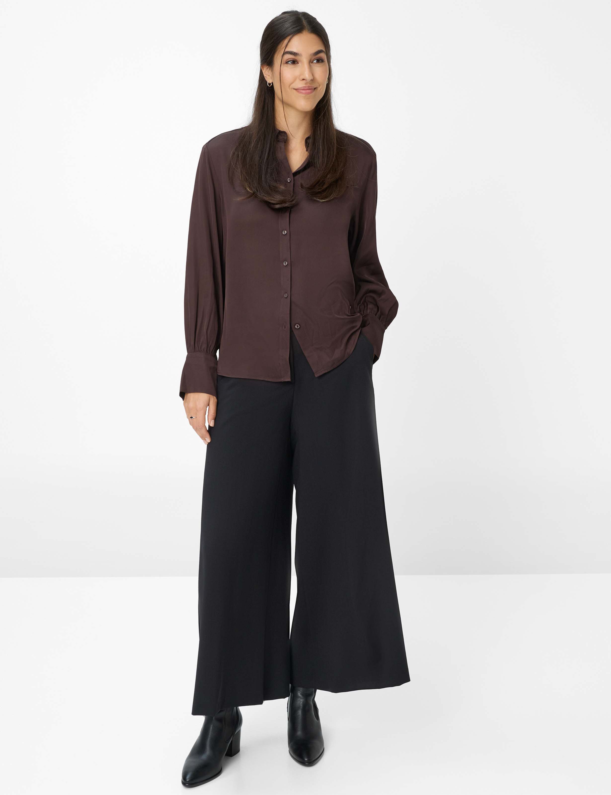 Damen Style MELLI S Schwarz Wide Leg Model Outfit