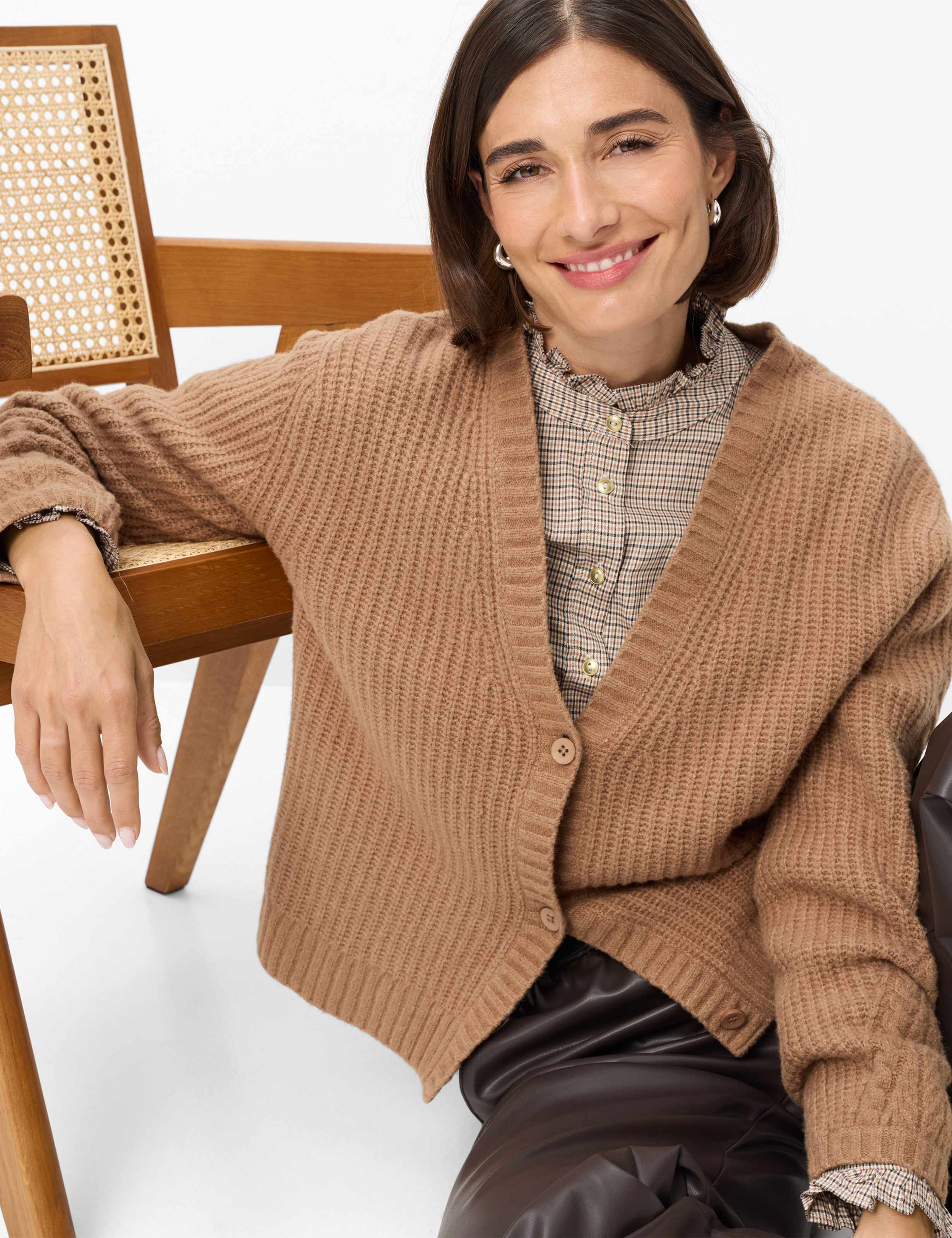 Damen Style ALICIA Hellbraun  Detail 1