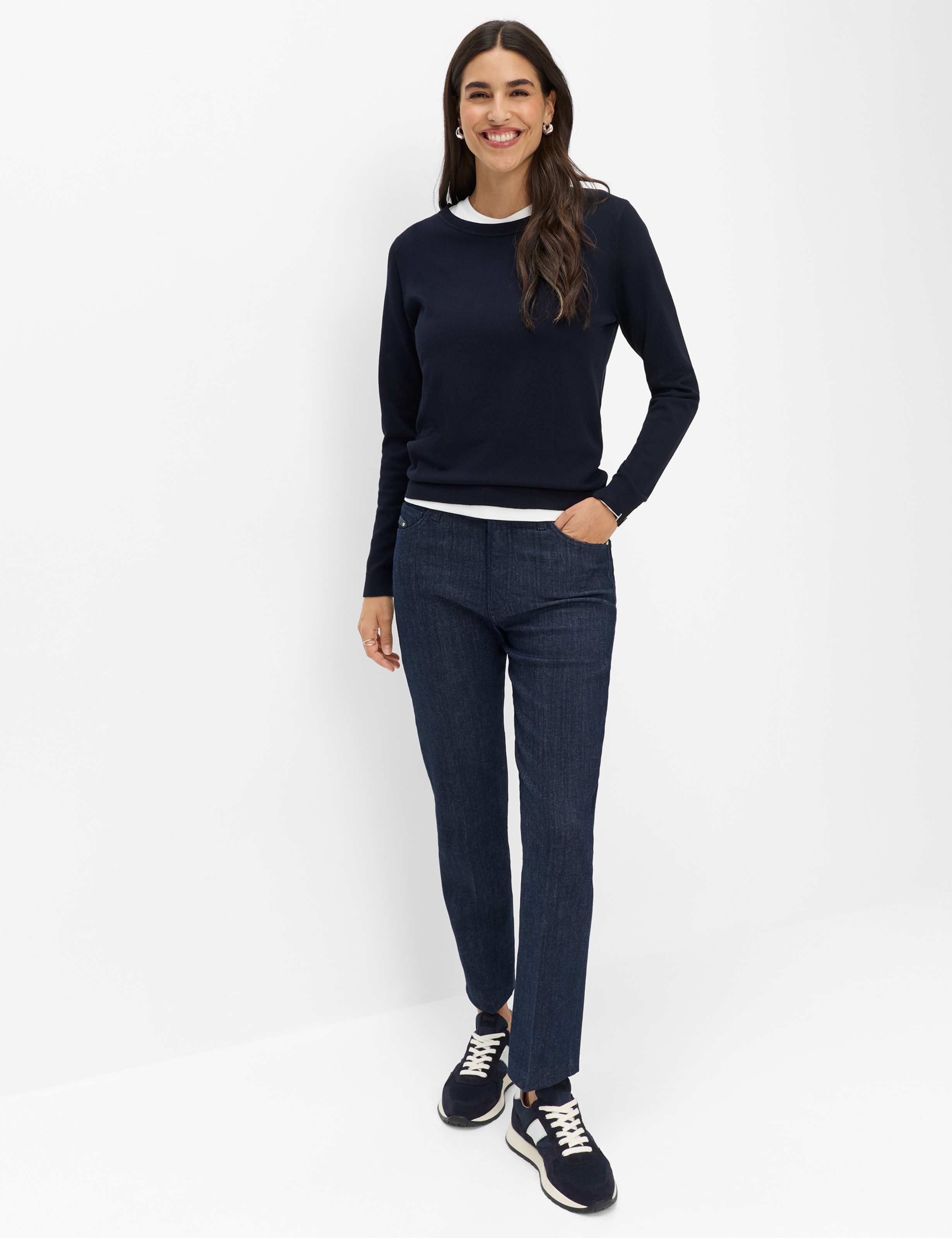 Damen Style LENI Dunkelblau  Model Outfit