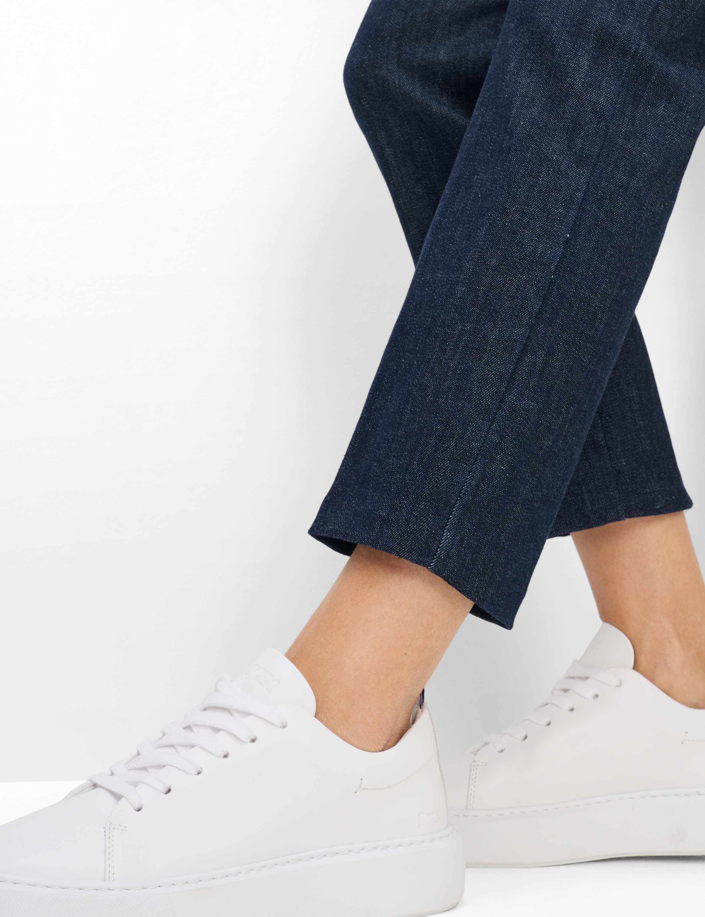 Dame Style MAY S Denim Mørkeblå Straight Fit Detalje 2