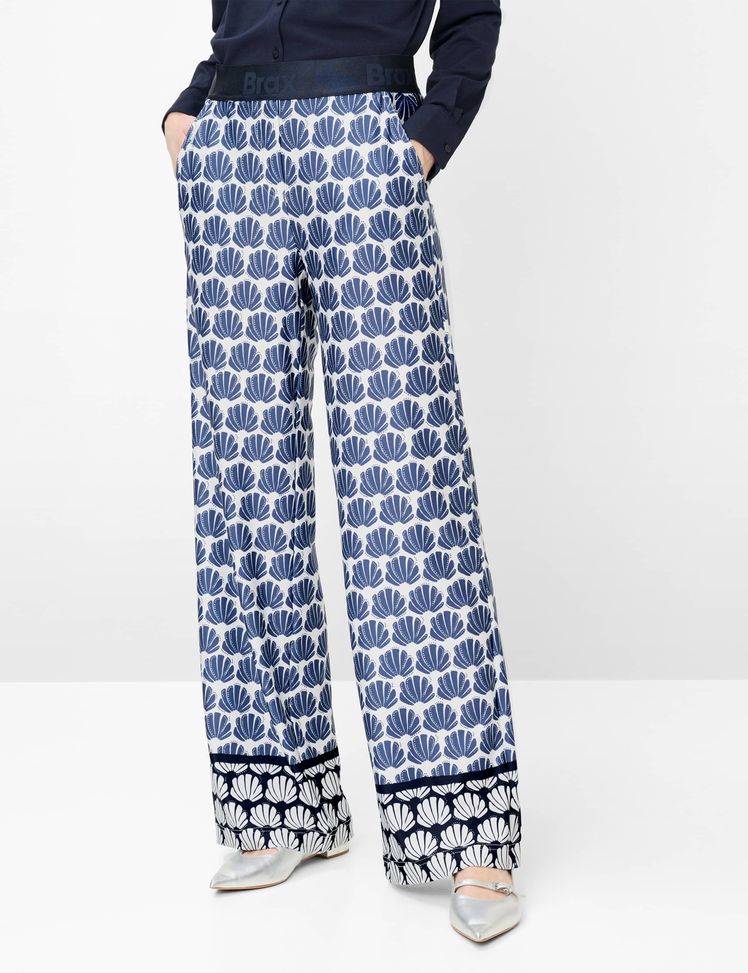 Blautöne, Damen, Style MAINE, MODEL_FRONT_ISHOP