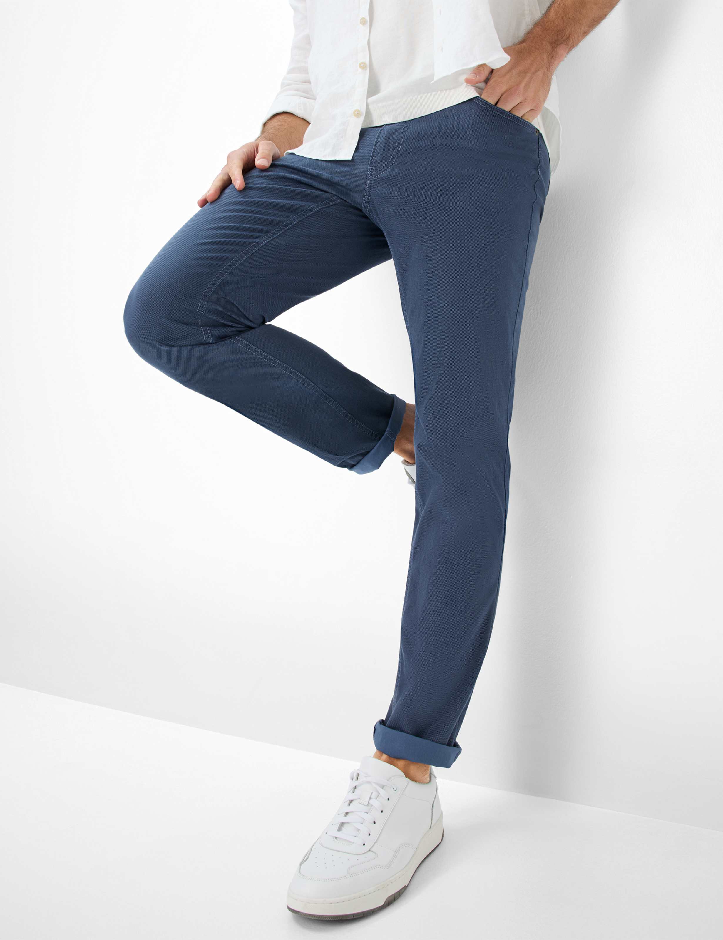 Homme Style CHUCK Bleu Foncé Modern Fit Détail 1