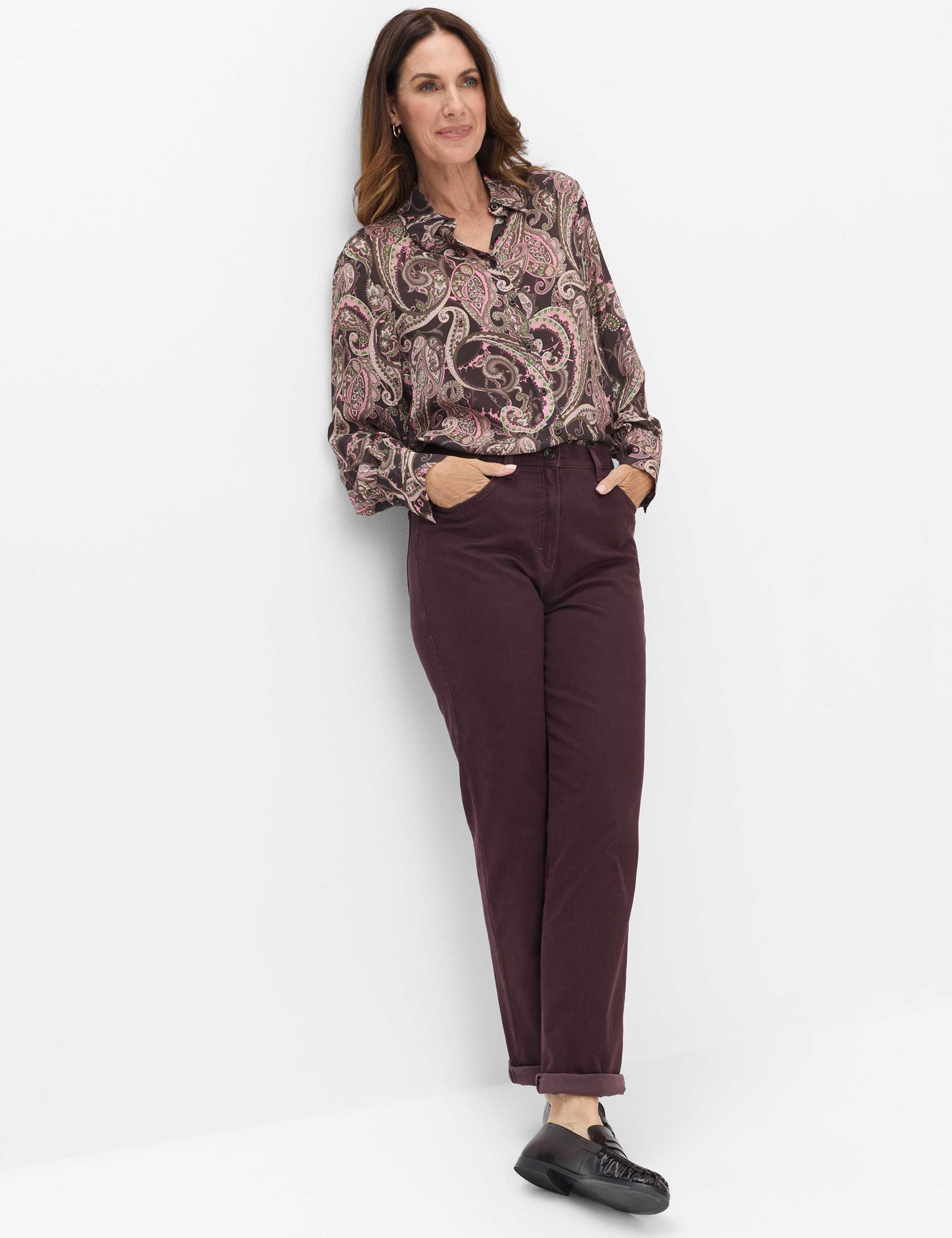 Damen Style CORRY Dunkles Lila  Model Outfit