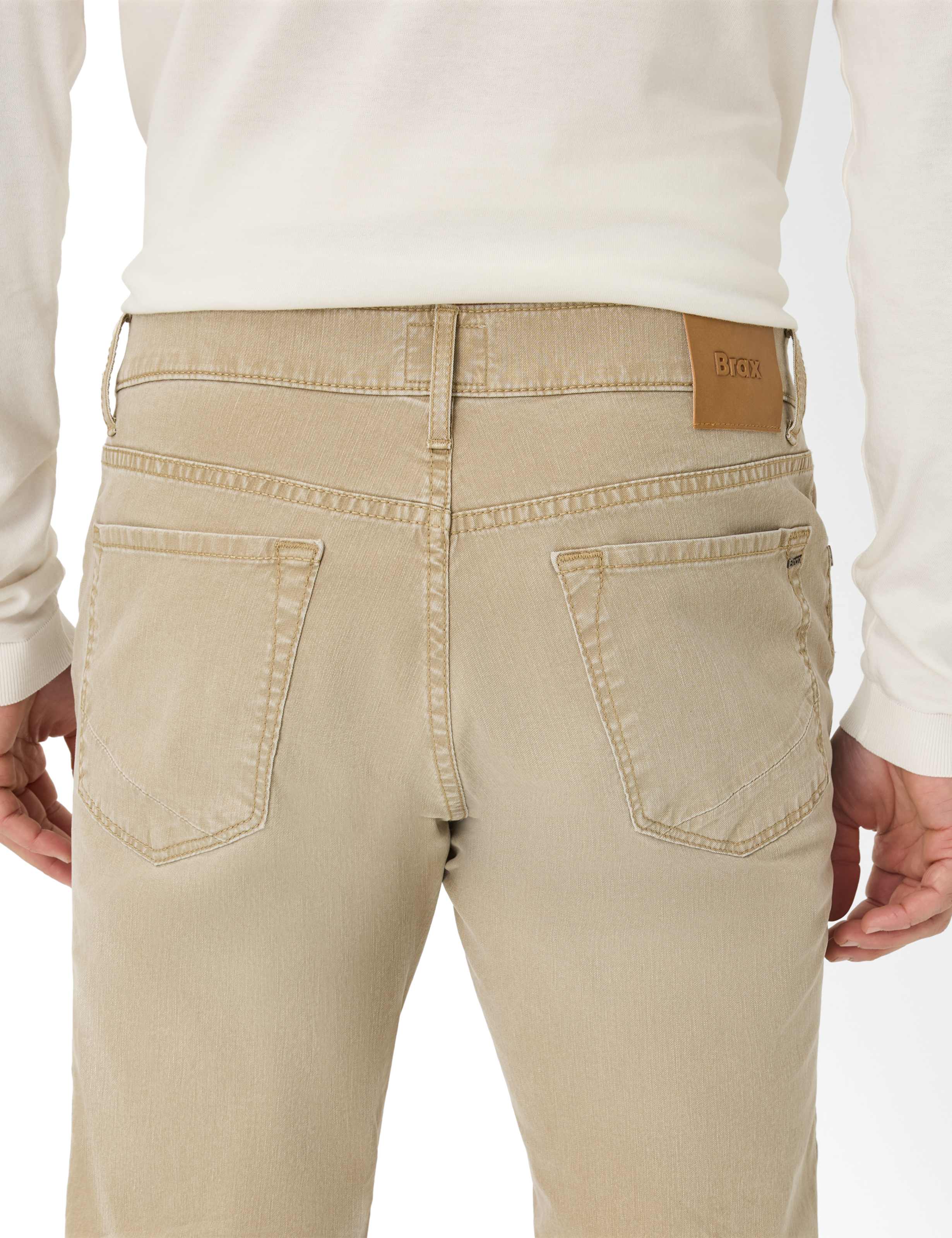 Men Style CHUCK Denim Beige Modern Fit Detail 2
