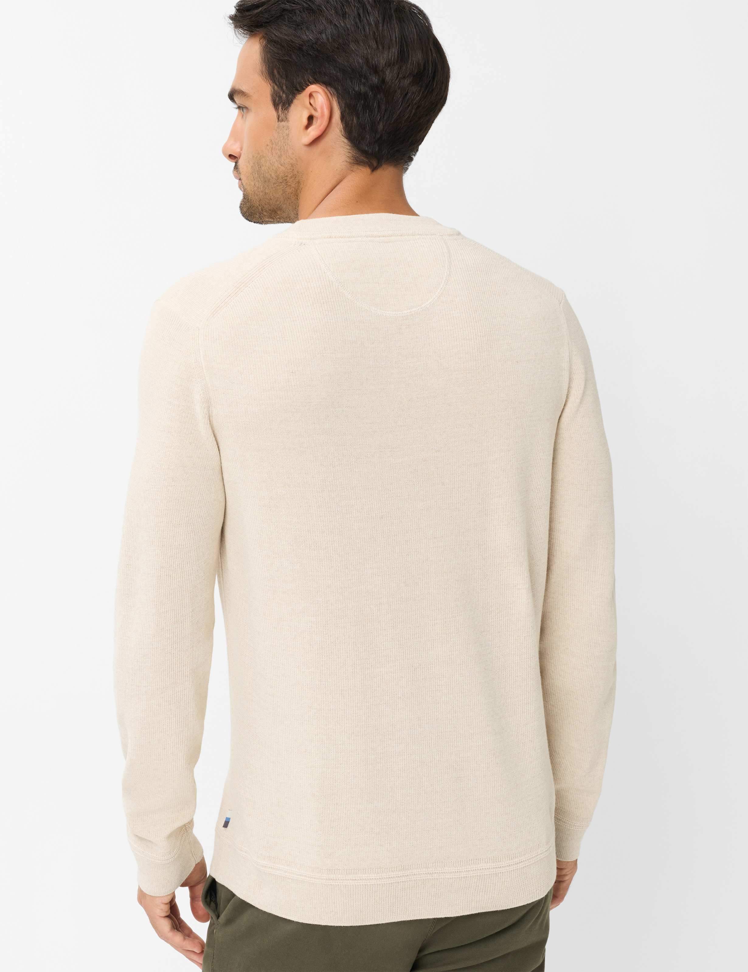Shades of Beige, Men, Style ROY, MODEL_RUECK_ISHOP