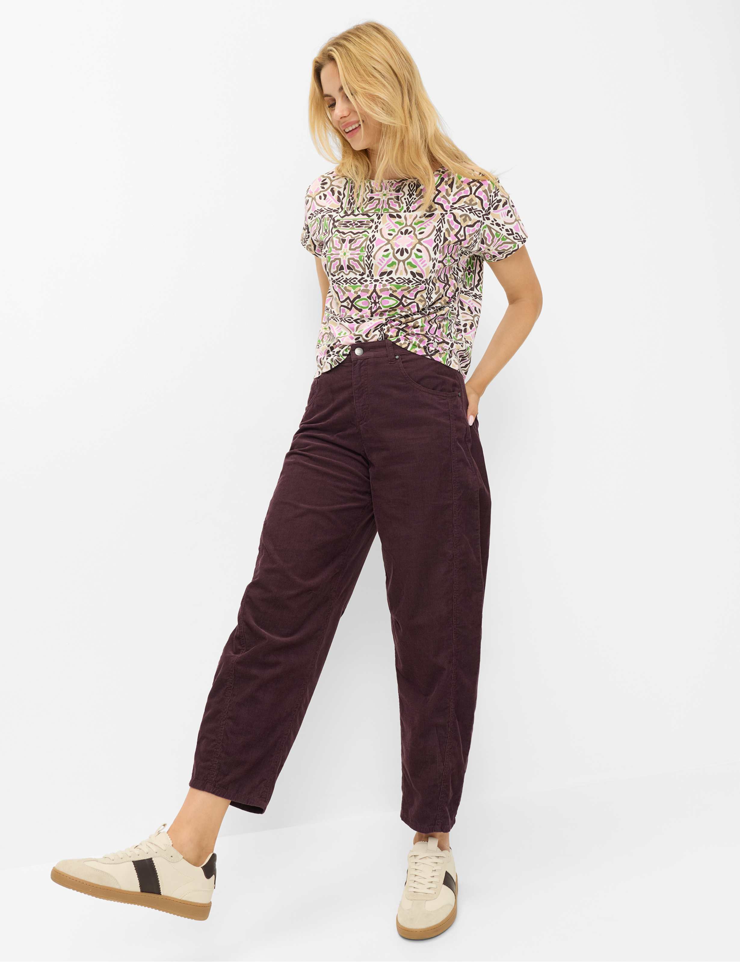 Dames Style CAELEN S Lichtpaars  Model outfit