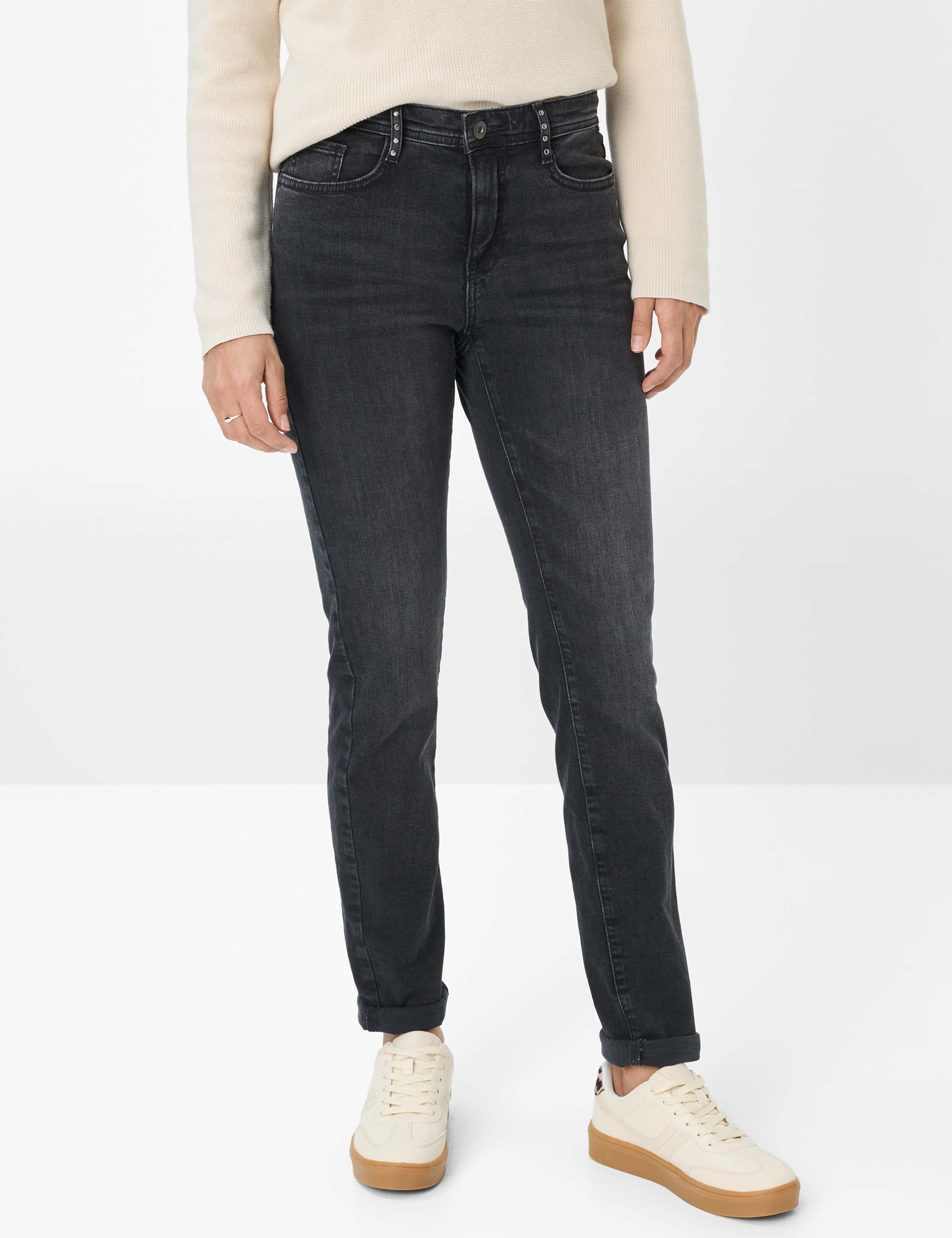 Women Style CAROLA Denim Dark Gray Feminine Fit Model Front