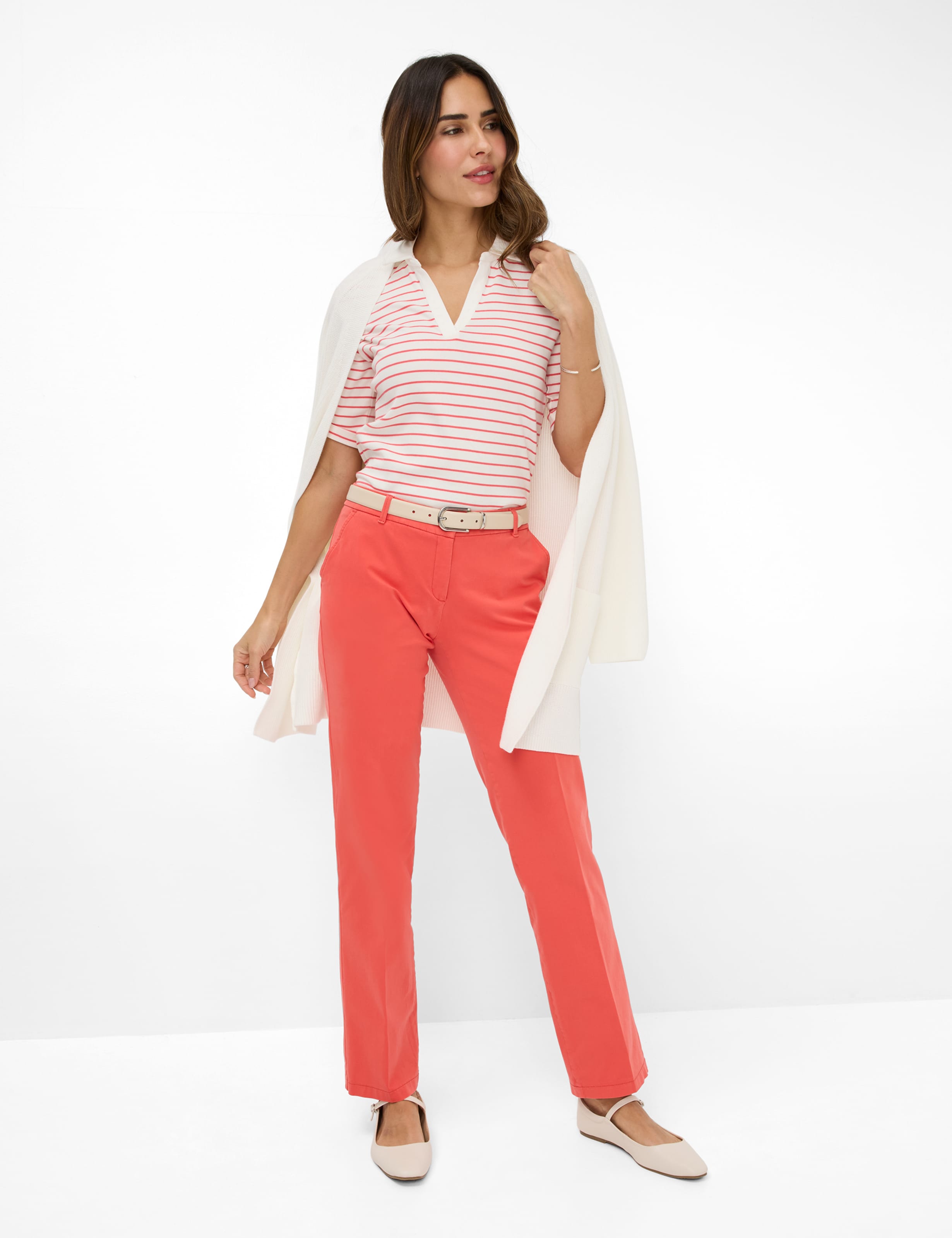 Women Style MARON Red Regular Fit Model Outfit
