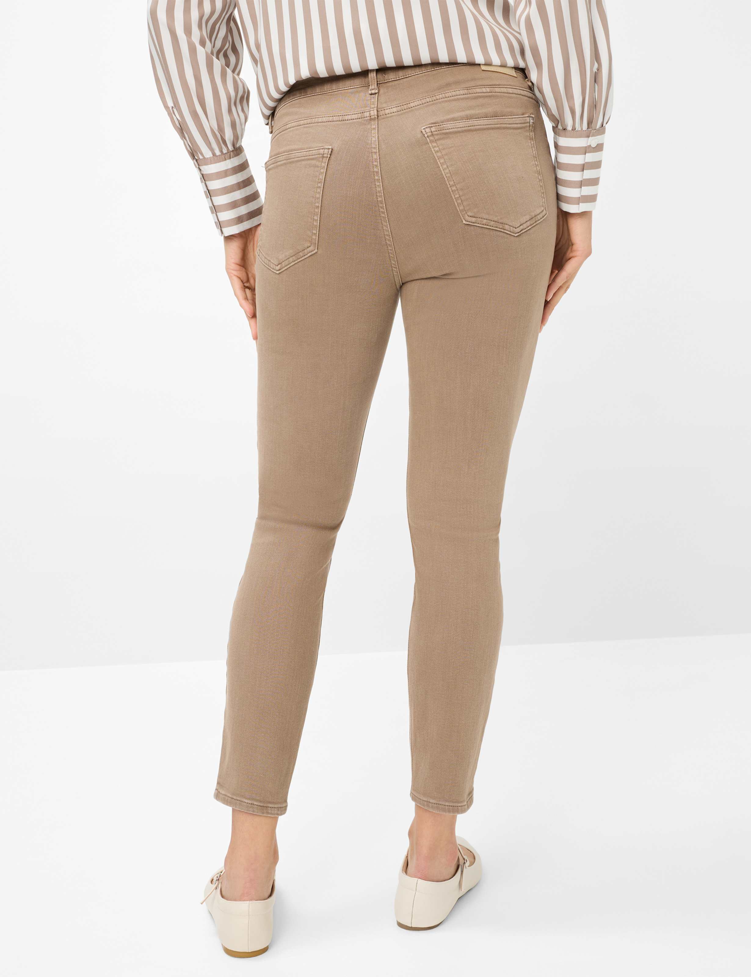 Women Style SHAKIRA S Denim Brown Slim Fit Model back