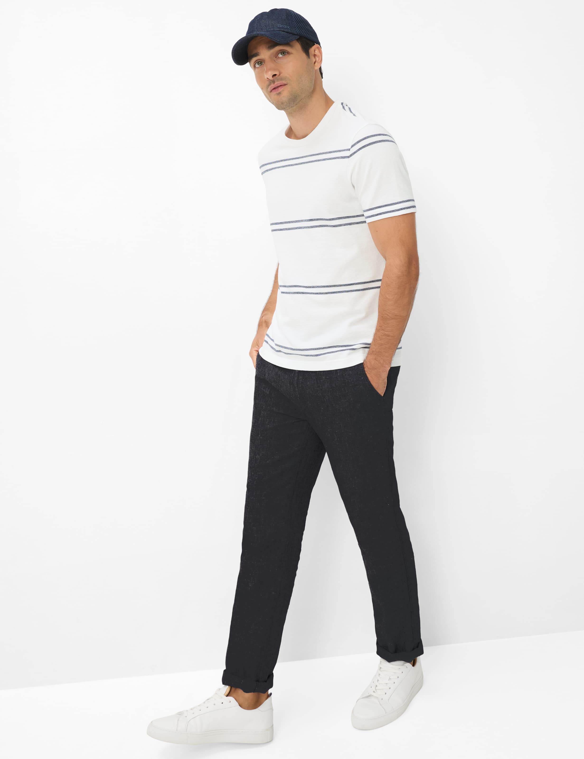 Homme Style TAYLOR Blanc  Tenue du mannequin