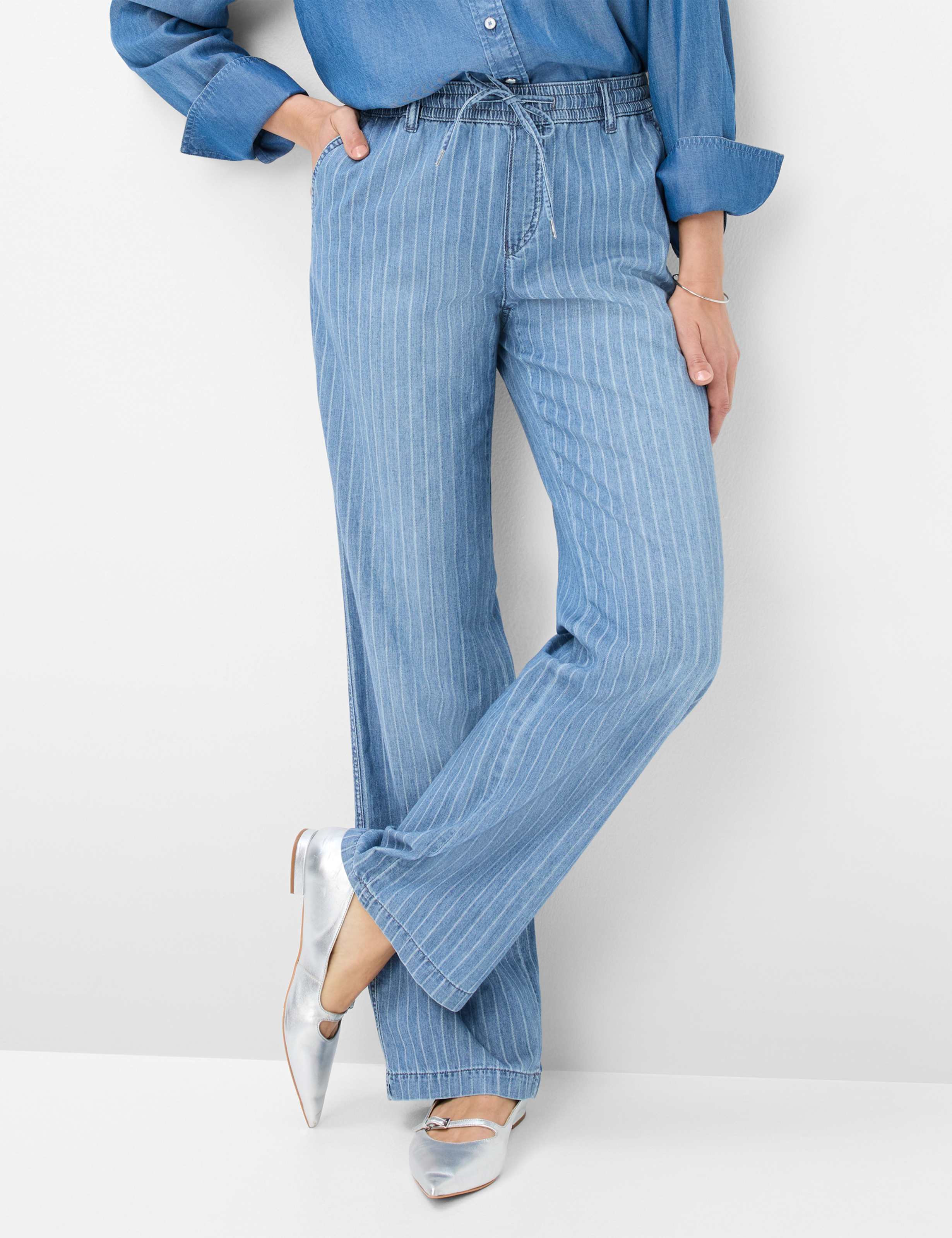 Shades of Blue, Women, Style MAINE, MODEL_FRONT_ISHOP