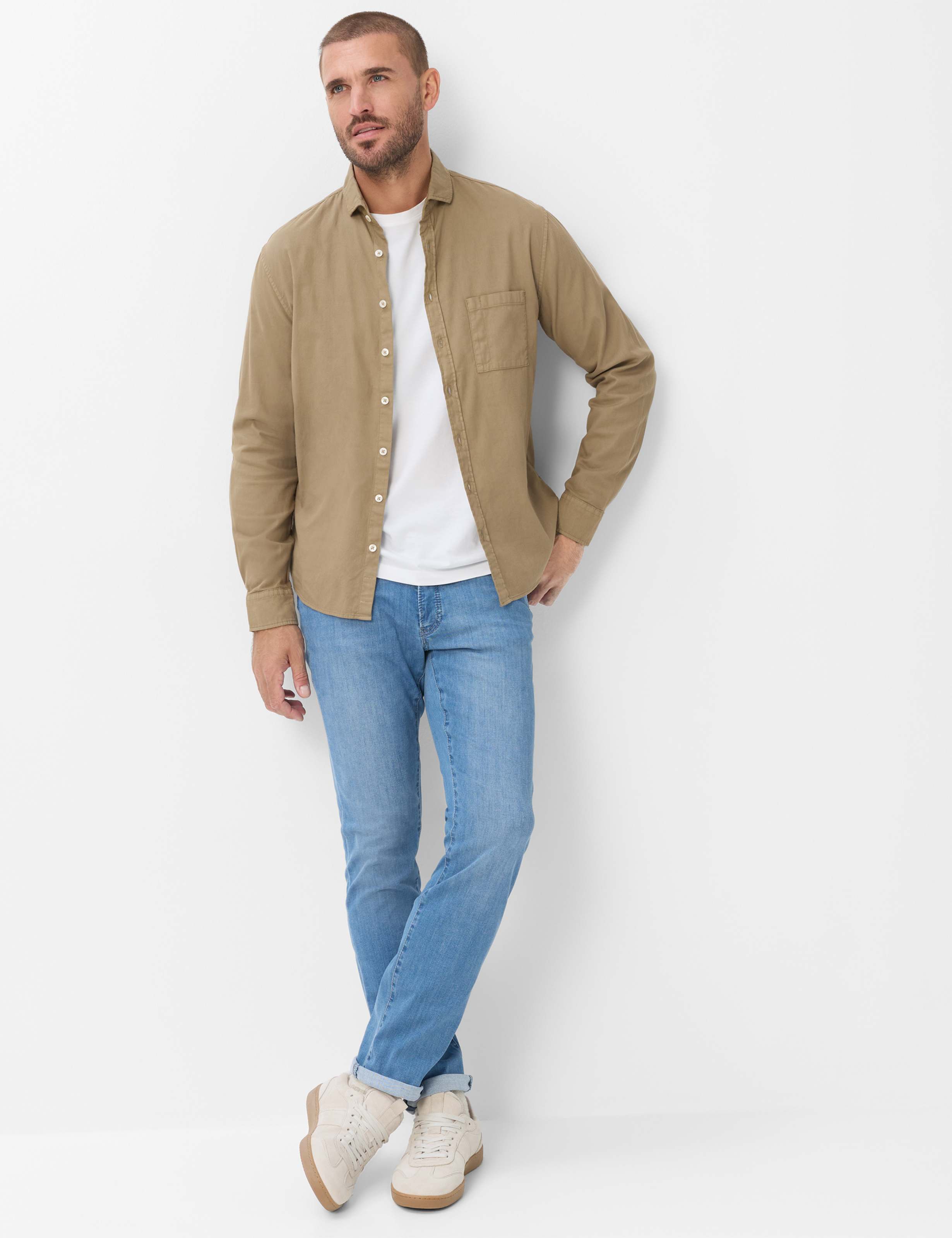 Homme Style HAROLD Beige  Tenue du mannequin