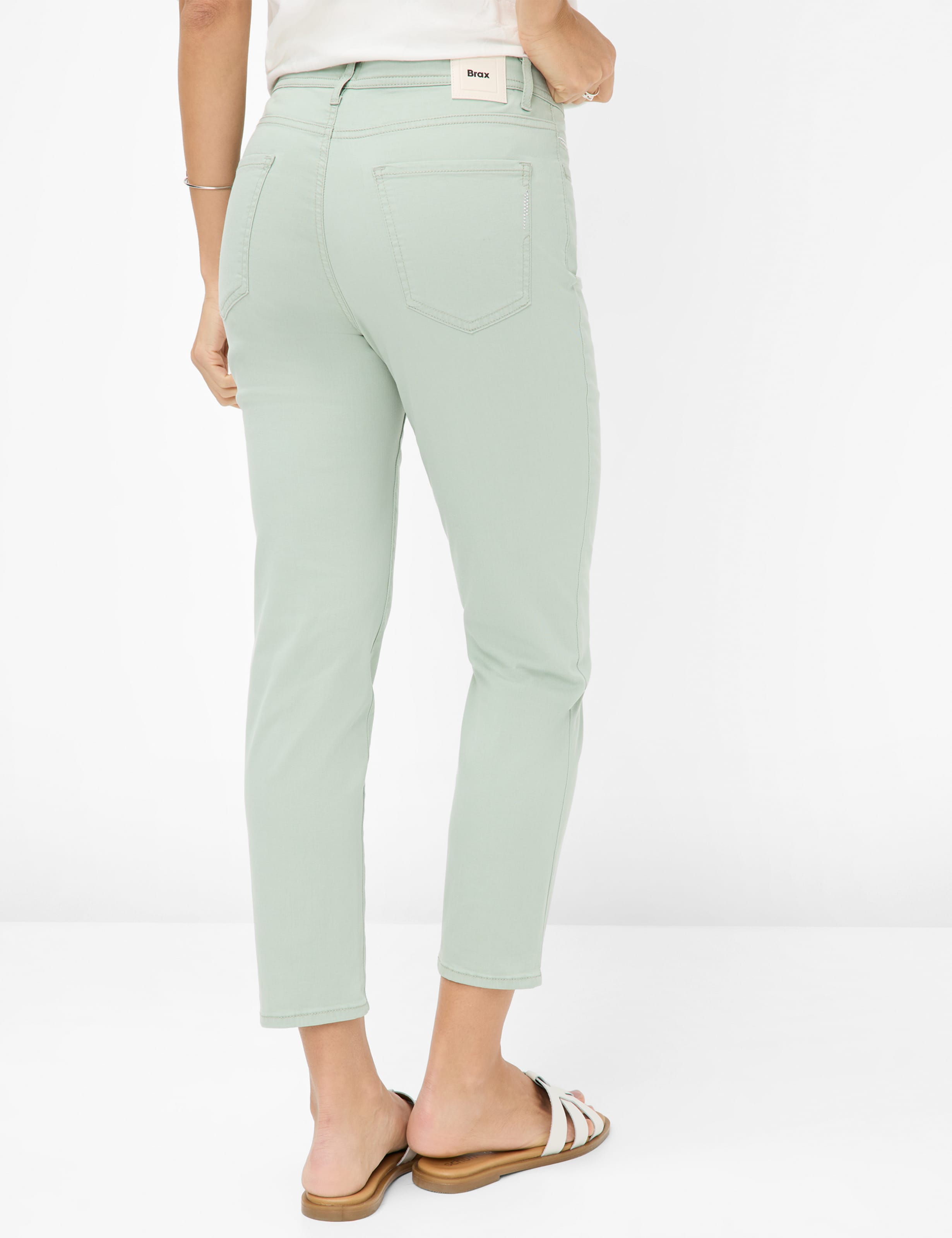 Damen Style CAROLA S Denim Hellgrün Feminine Fit Model Rueck