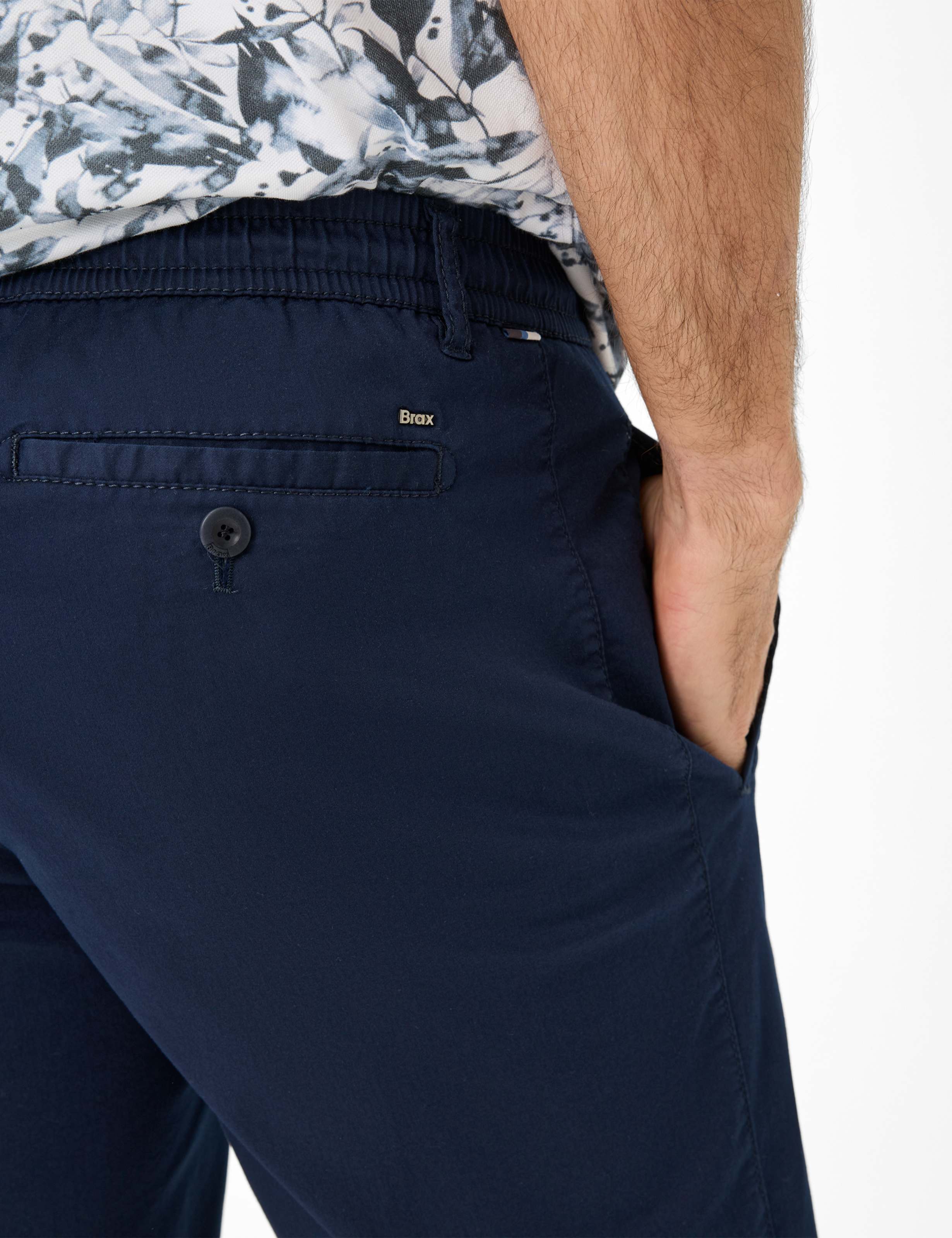 Herren Style PHIL Dunkelblau Modern Fit Detail 2