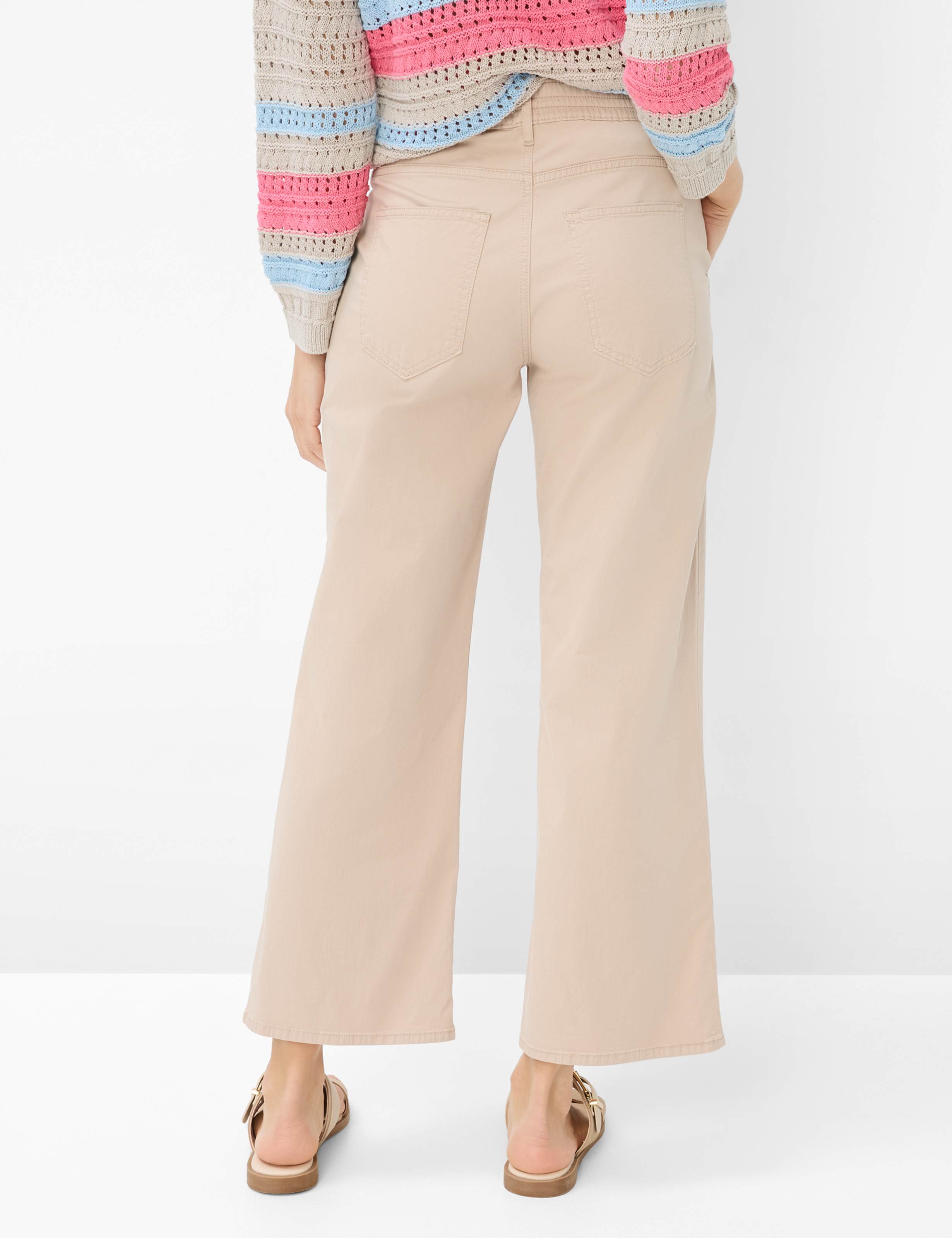 Damen Style MAINE S Beige Wide Leg Model Rueck