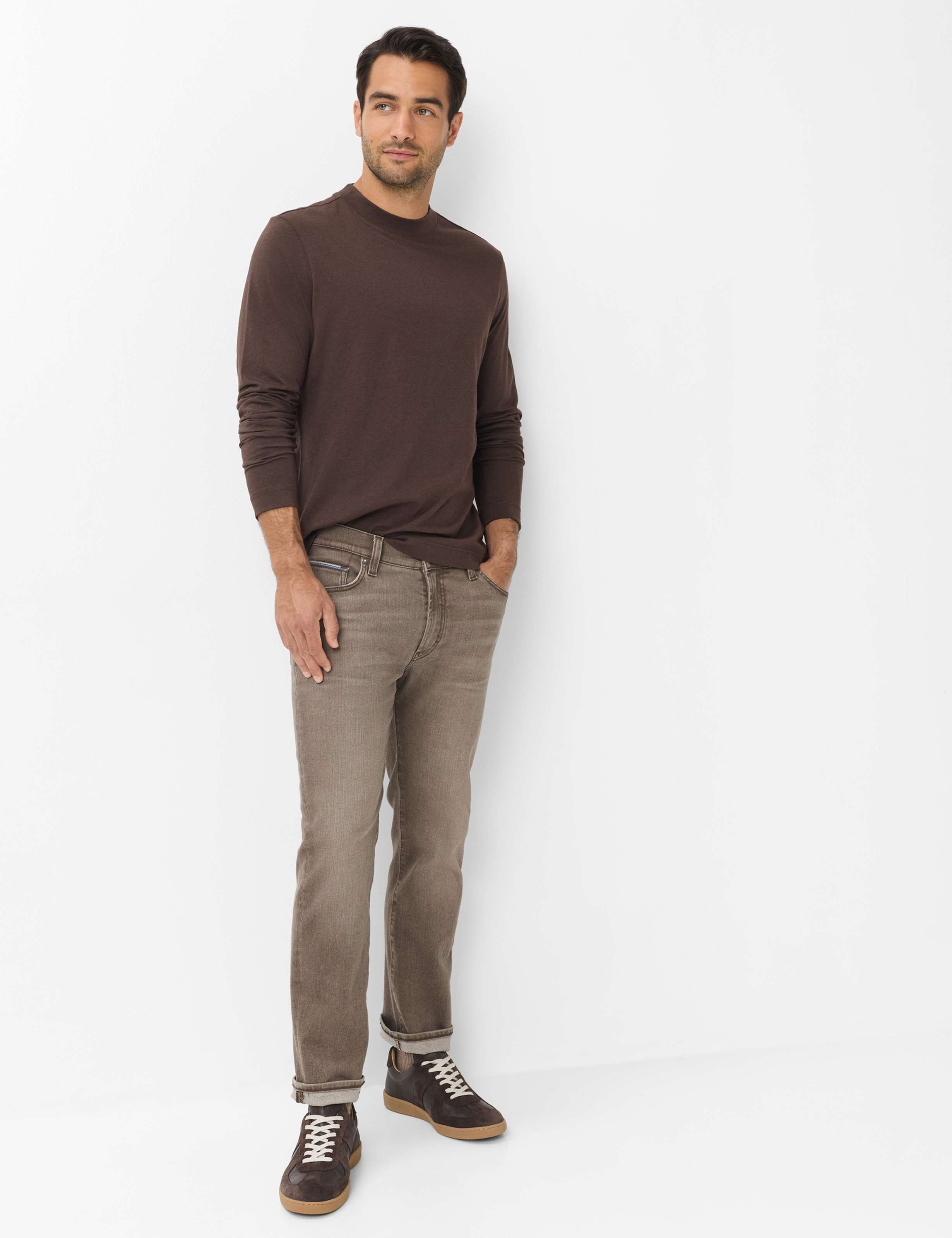 Herren Style TIMON Dunkelbraun  Model Outfit