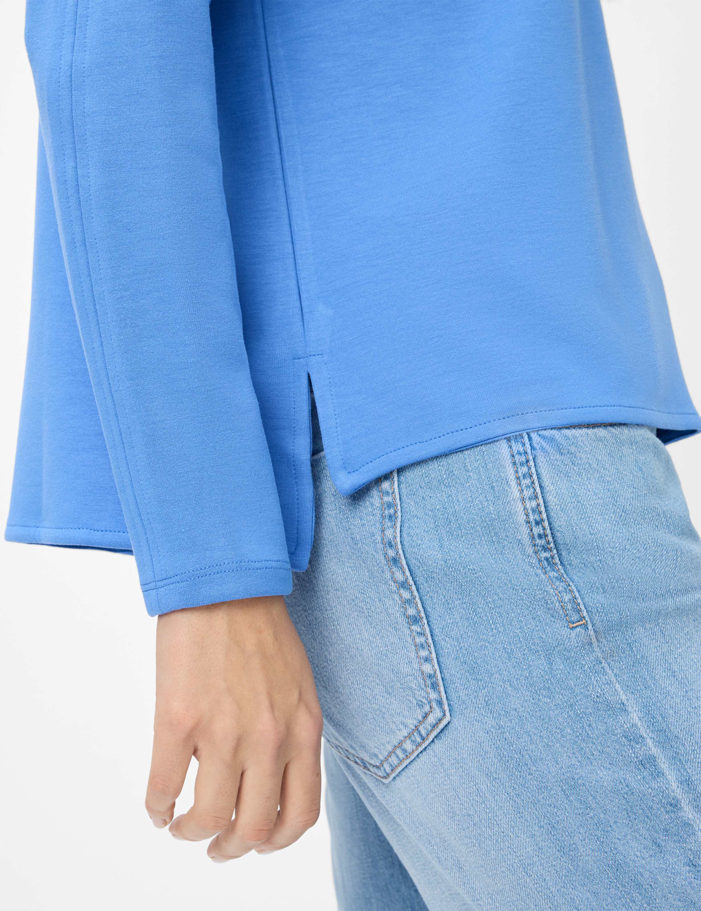 Femme Style BEE Bleu  Détail 2