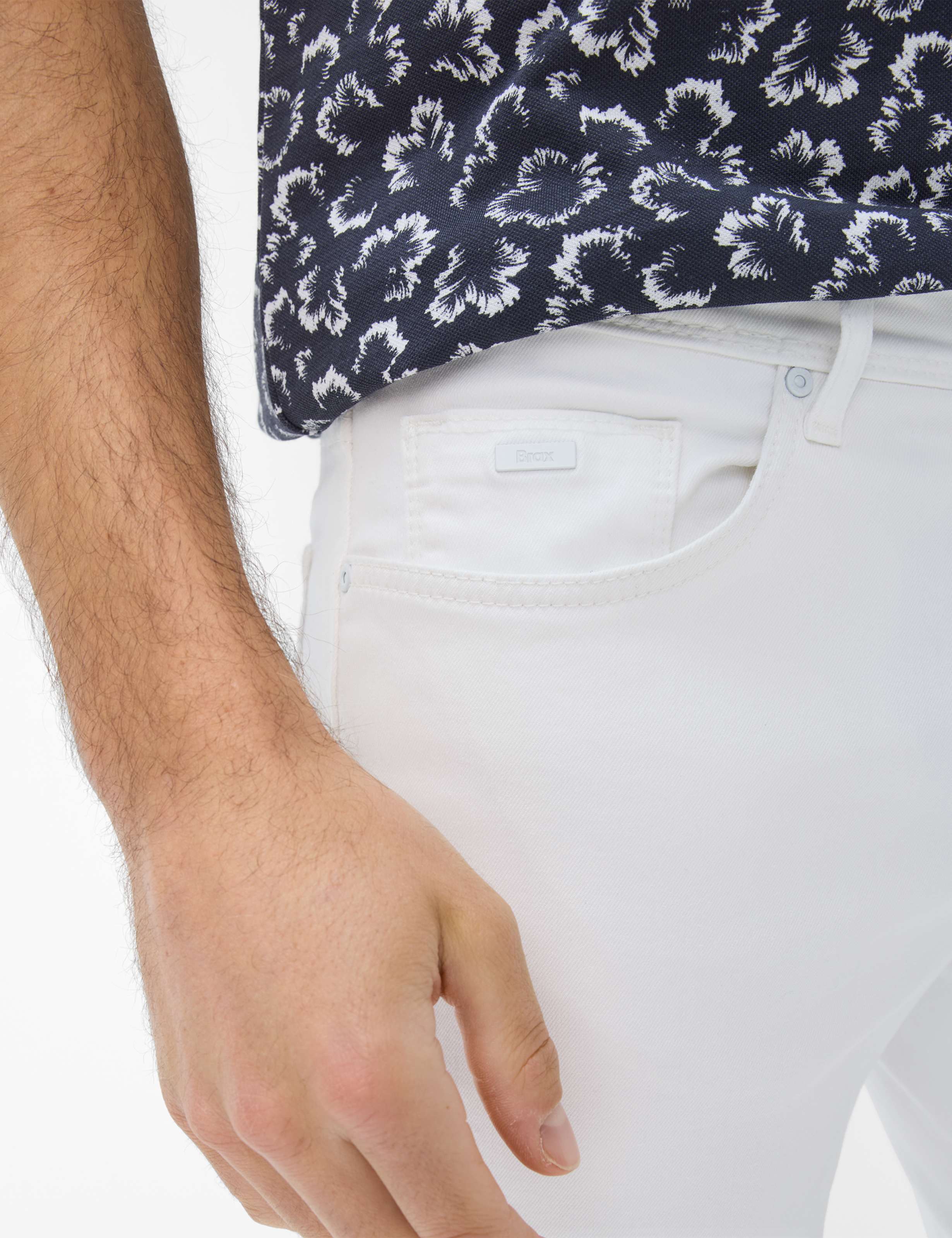 Men Style CADIZ Denim White Straight Fit Detail 2