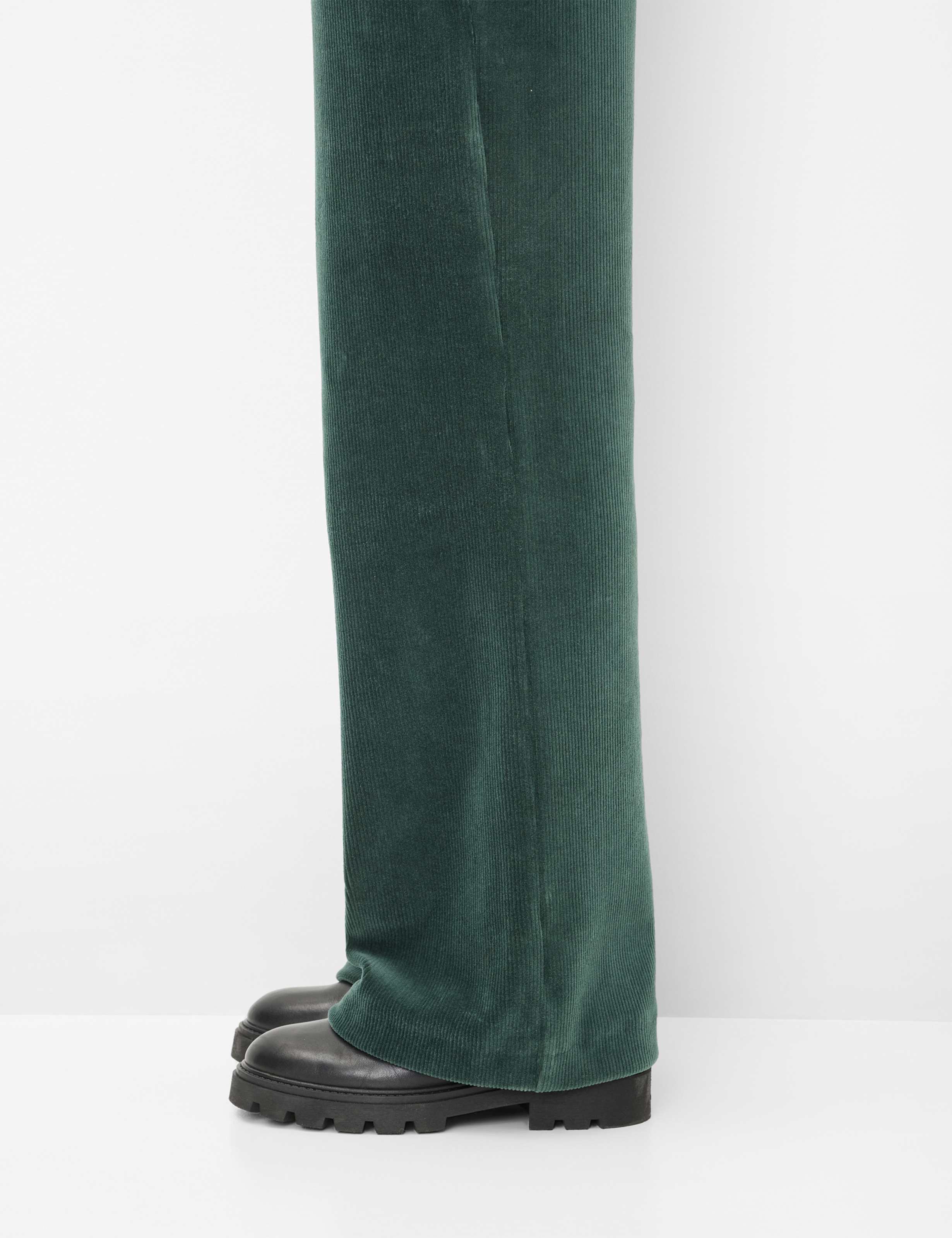 Dame Style MAINE Mørkegrøn Wide Leg Detalje 2