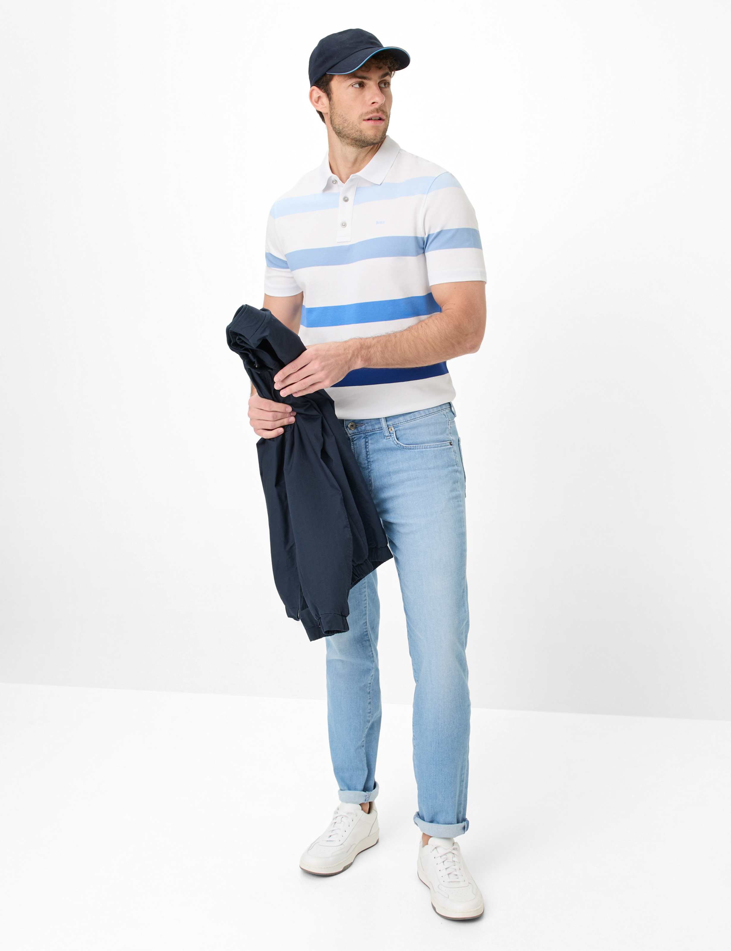 Men Style CHUCK Denim Blue Modern Fit Model Outfit