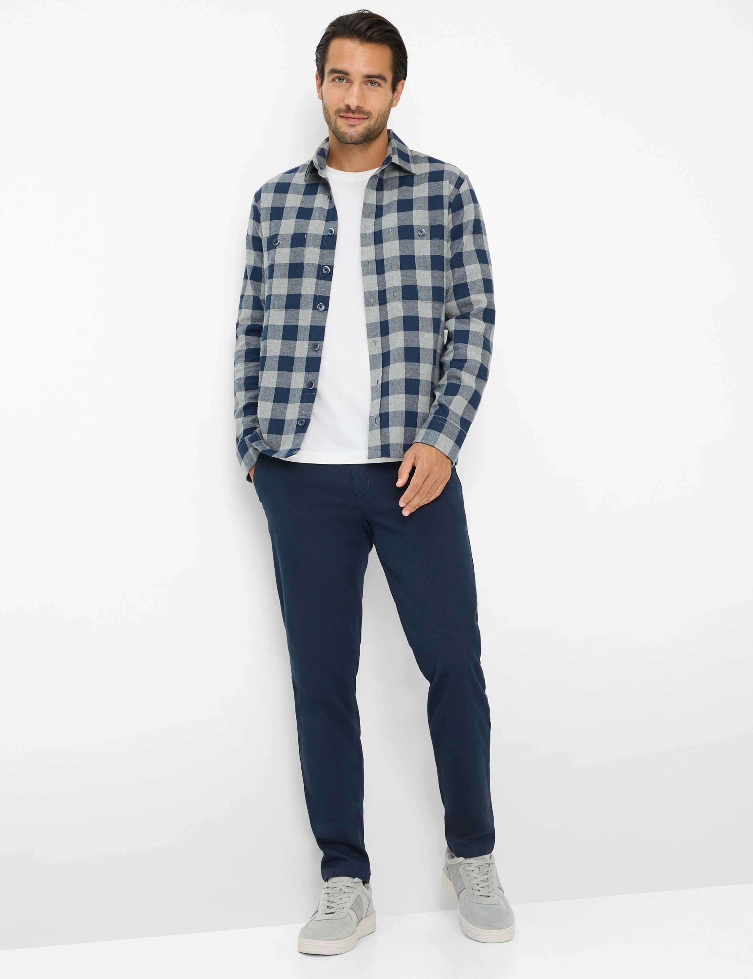 Herre Style KAY Mørkeblå  Model Outfit