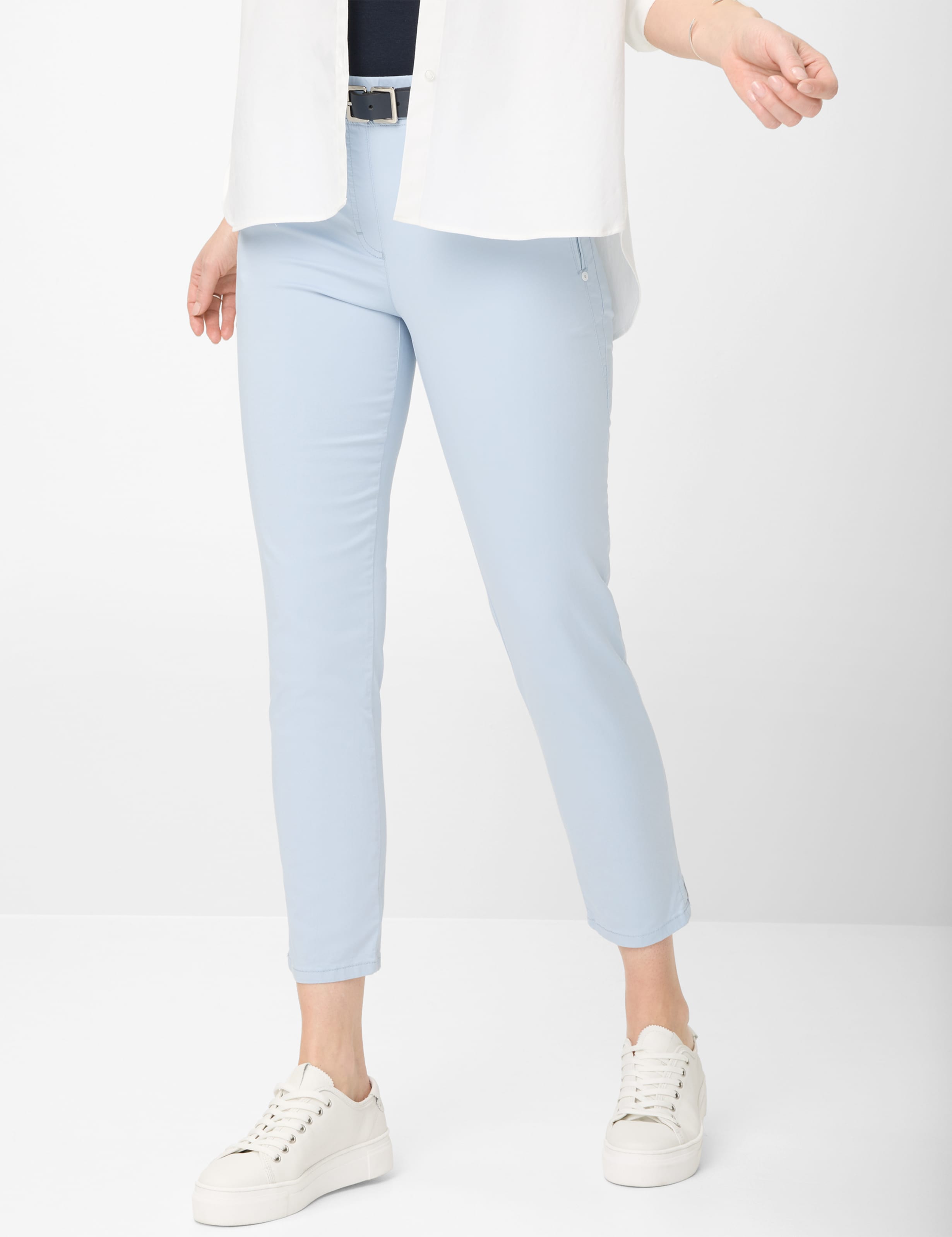 Blautöne, Damen, SUPER SLIM, Style LAVINA ZIP 6/8, MODEL_FRONT_ISHOP
