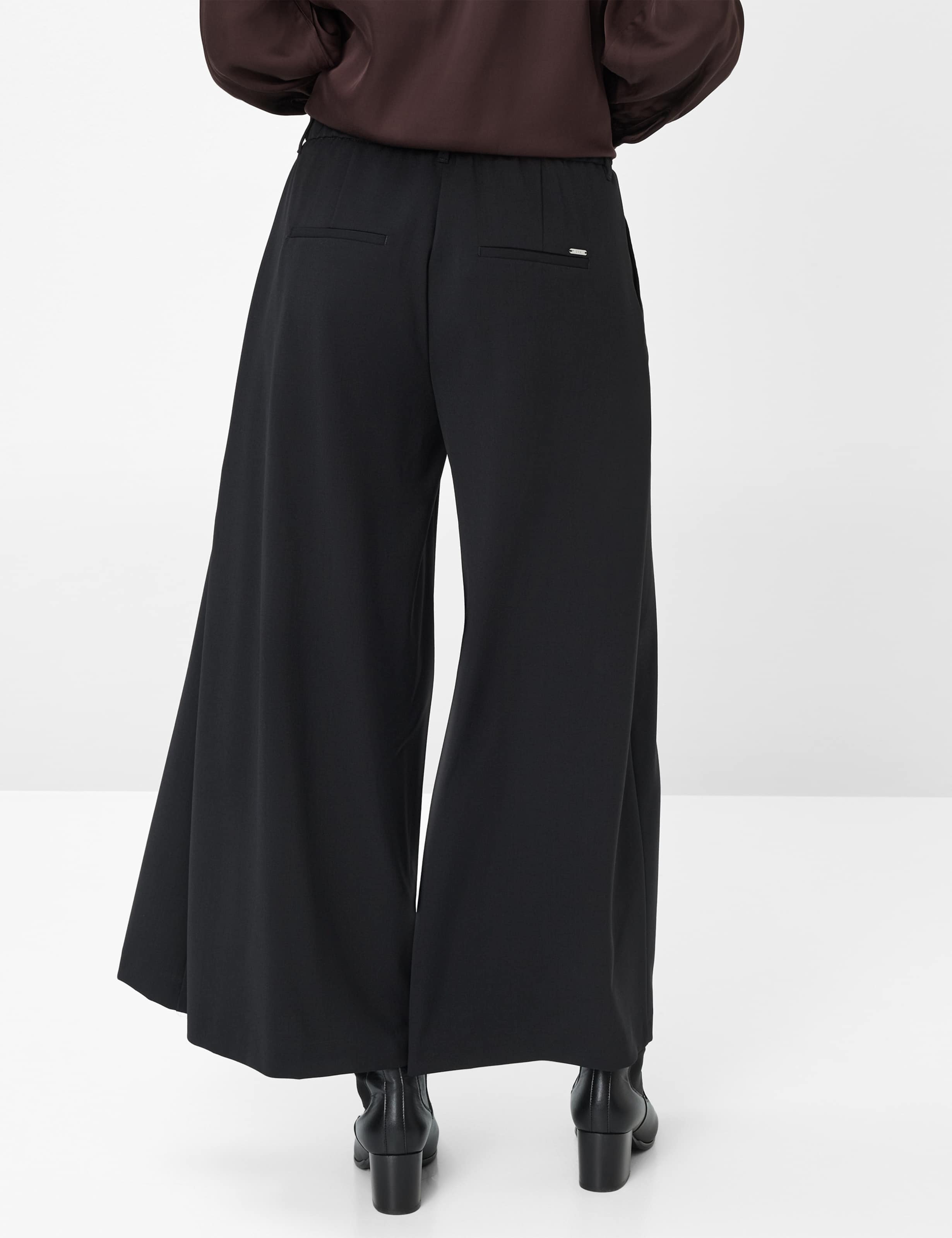 Damen Style MELLI S Schwarz Wide Leg Model Rueck
