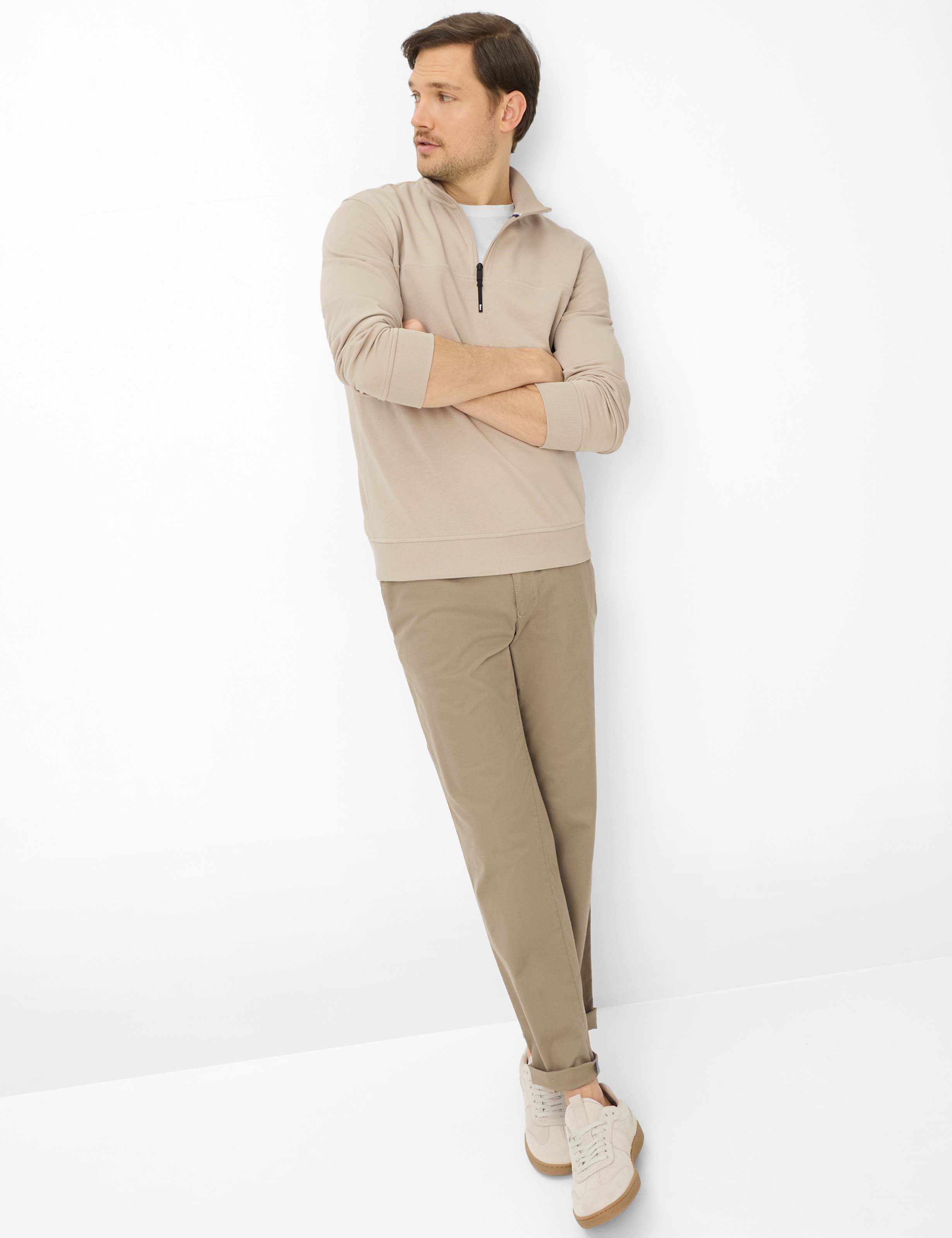 Herren Style SION Beige  Model Outfit