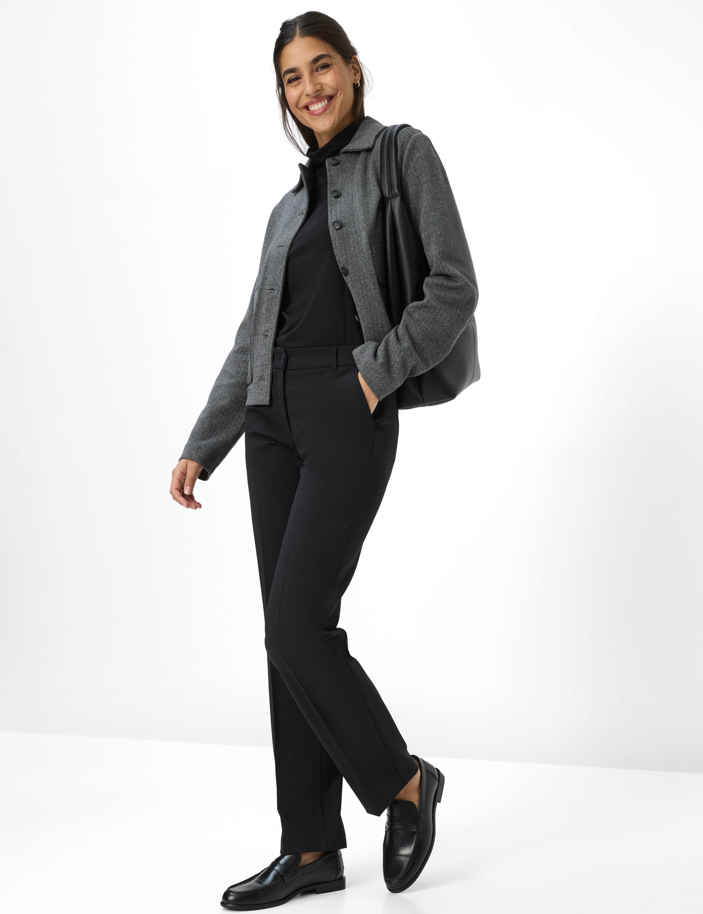 Dame Style MARON Sort Regular Fit Model Outfit