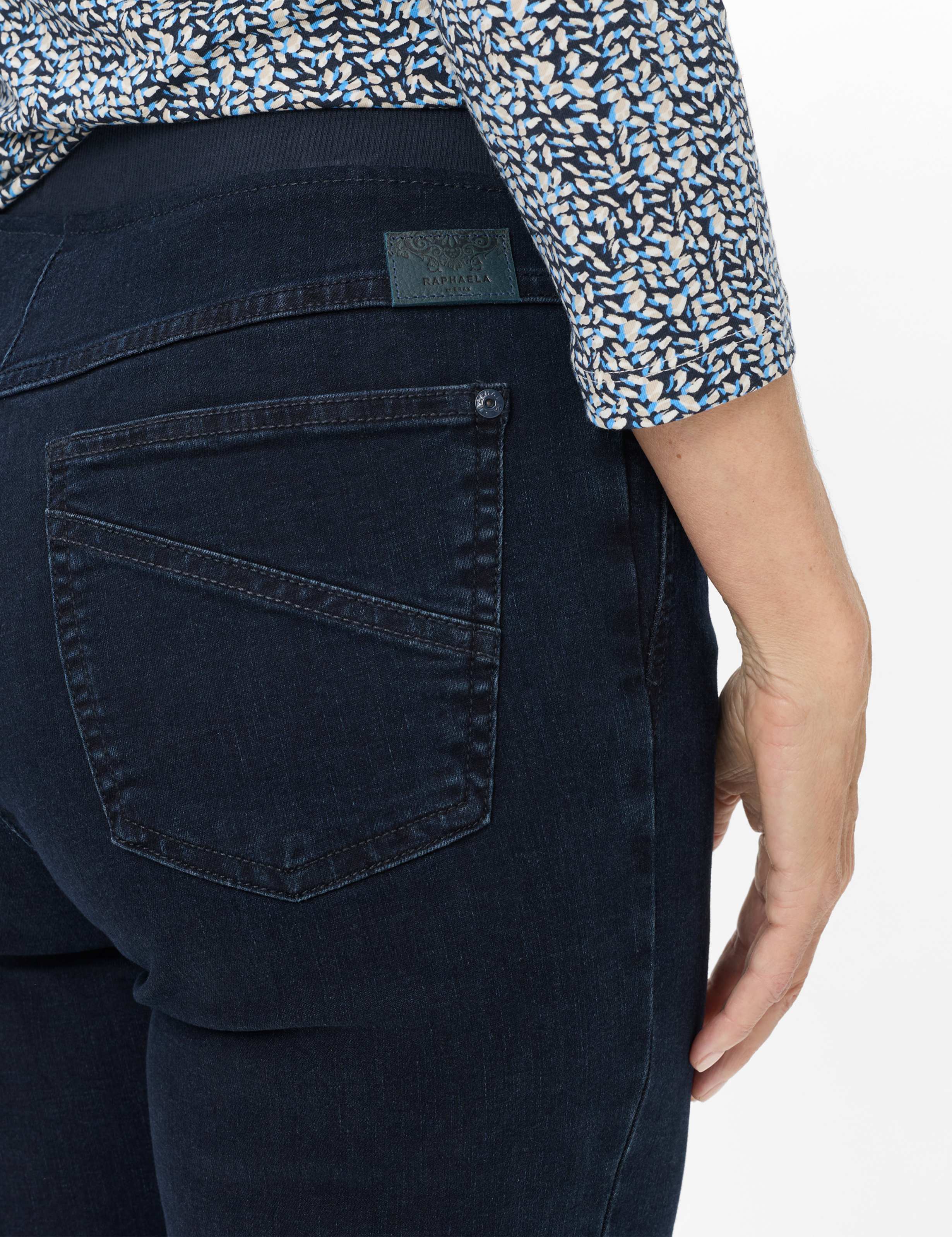 Damen Style CARINA Denim Dunkelblau Comfort Plus Fit Detail 2