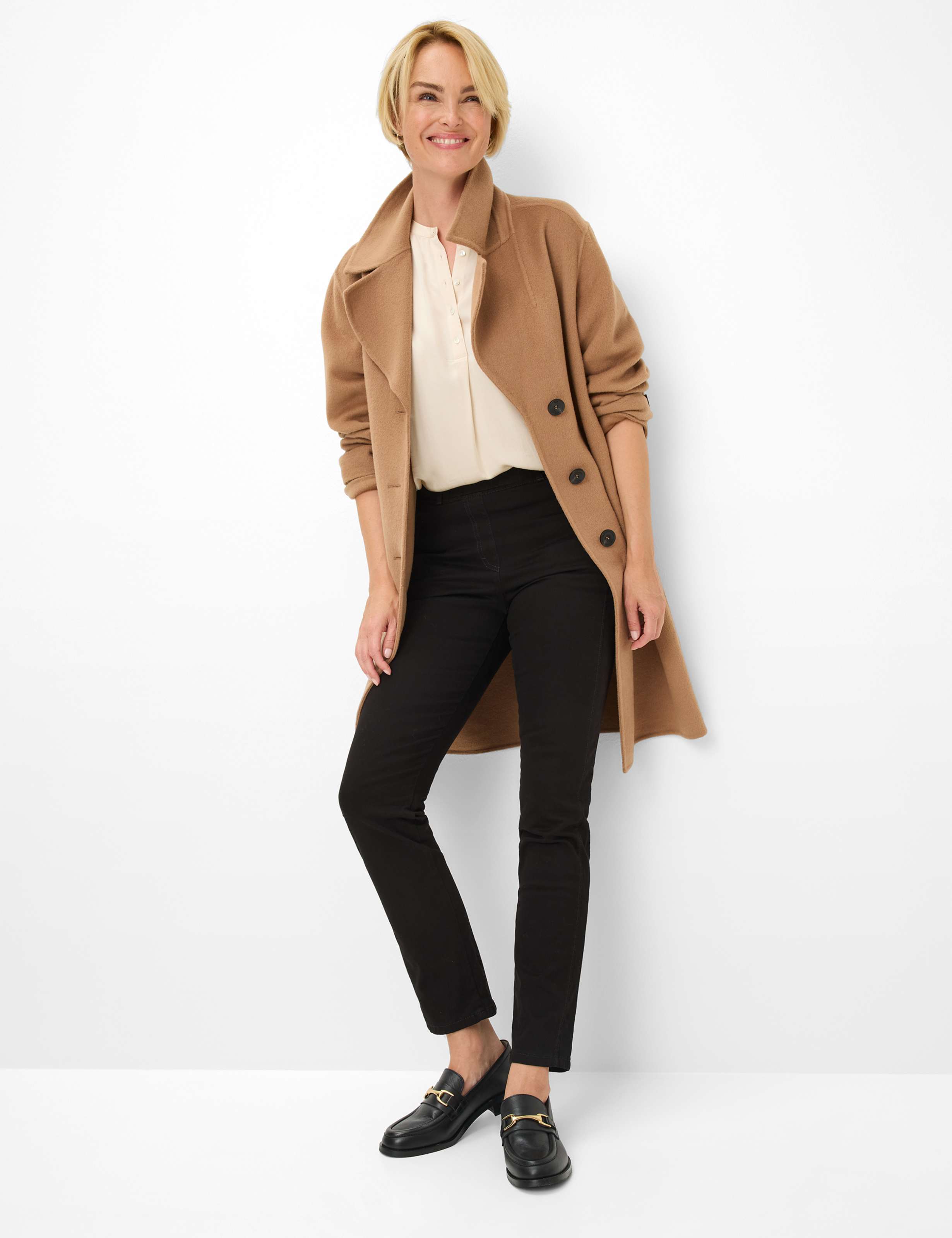 Dames Style LAVINA JOY Zwart Super Slim Fit Model outfit