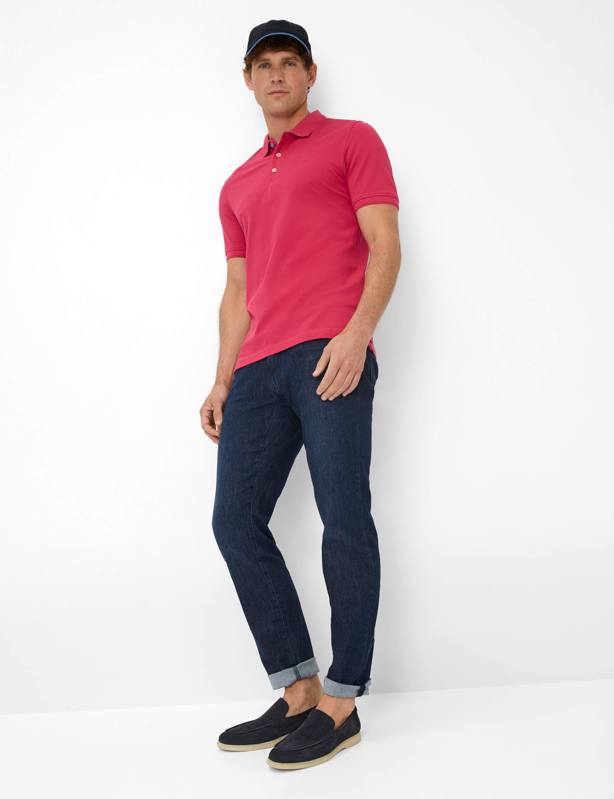 Men Style PETE Light Red  Model Outfit