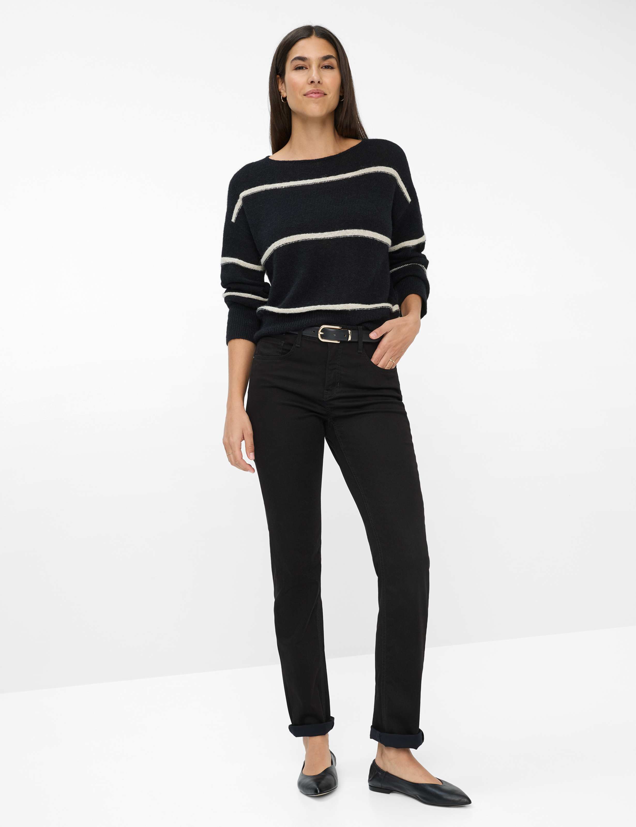 Damen Style MARY Schwarz Regular Fit Model Outfit