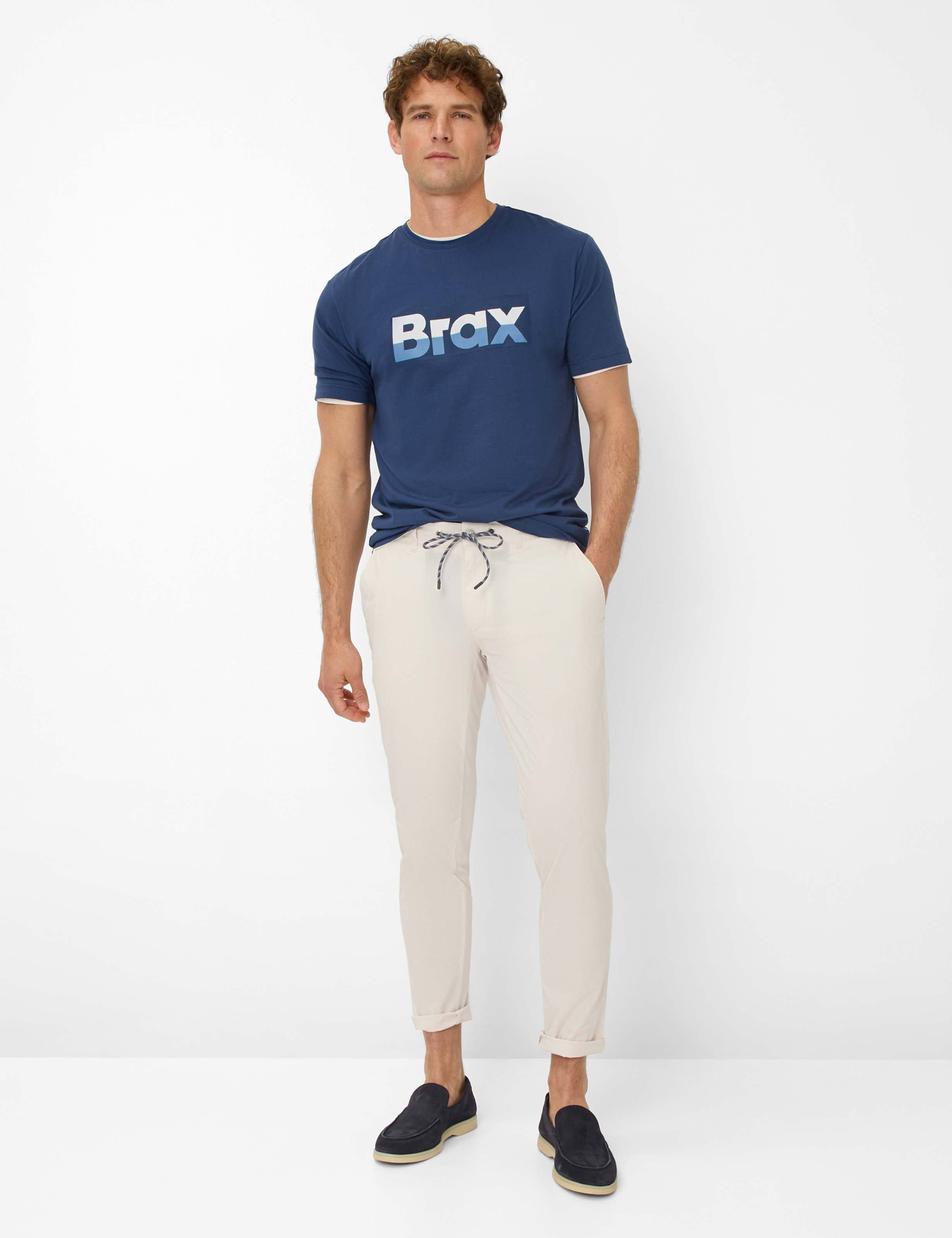 Herren Style FABIO Hellbeige Modern Fit Model Outfit