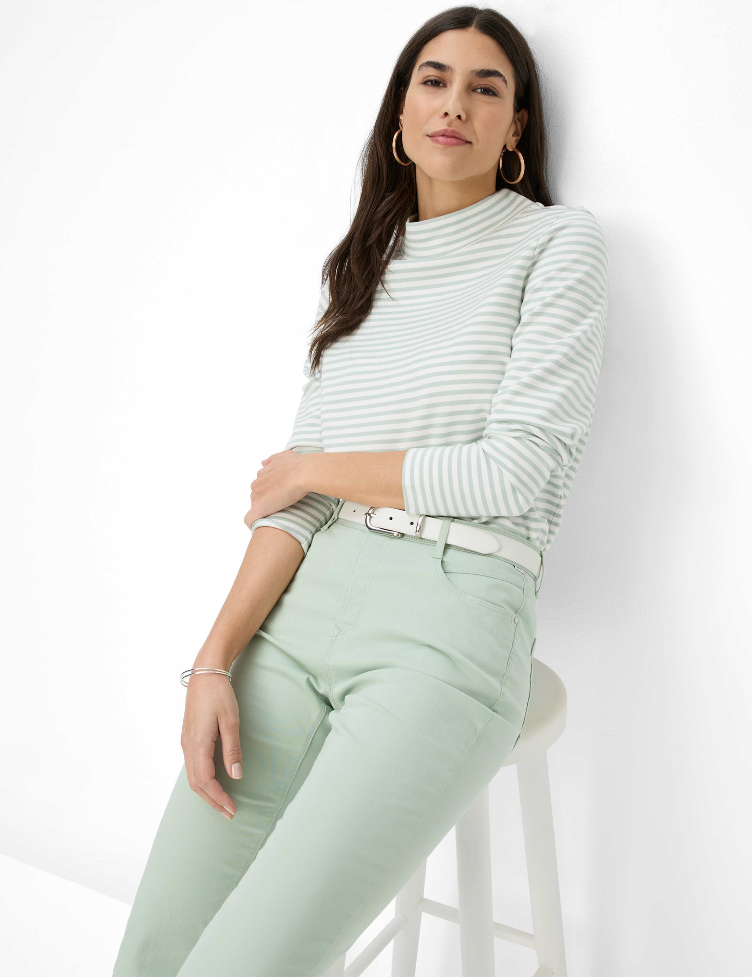 Women Style MARY Light Green Regular Fit Detail 1