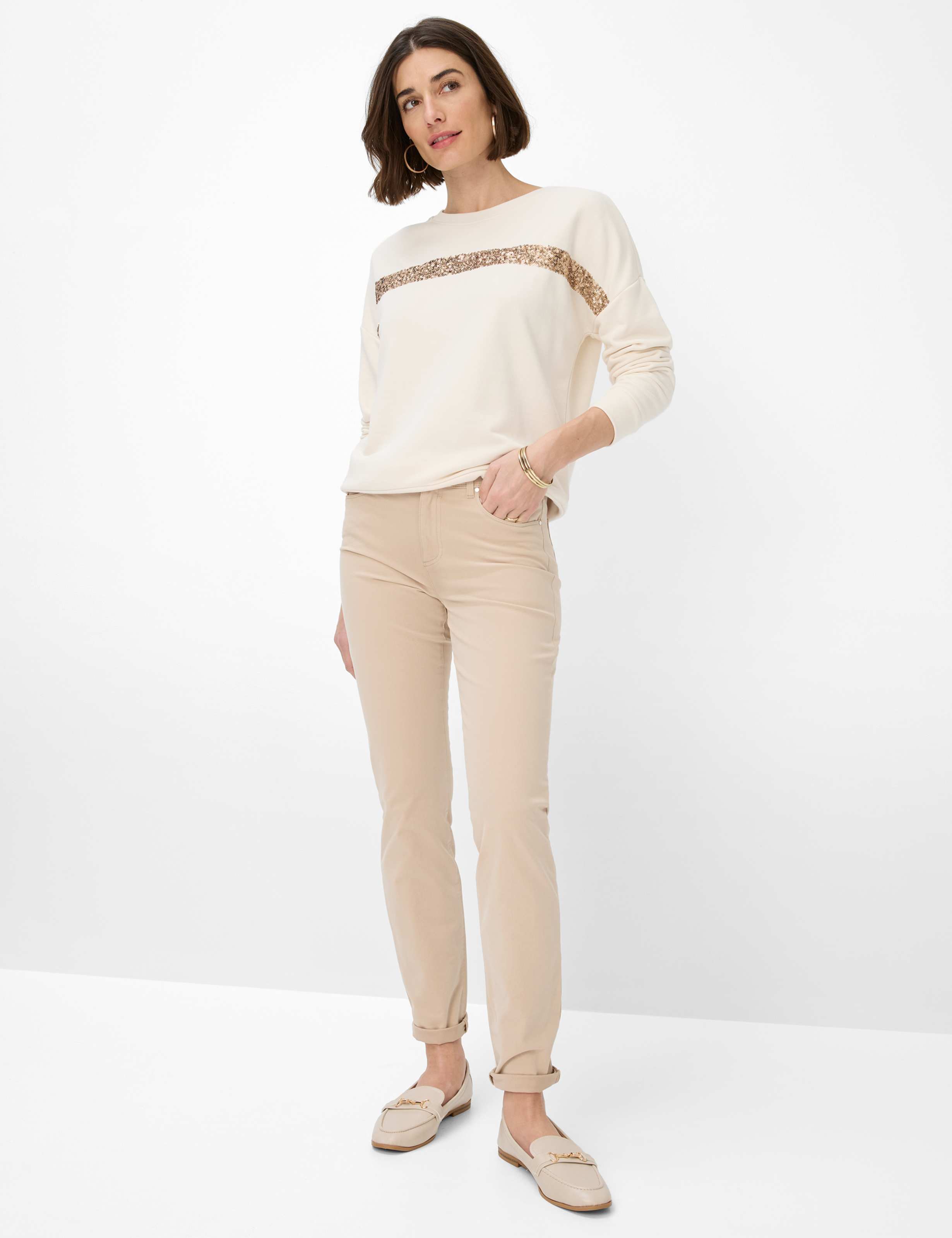 Damen Style SHAKIRA Beige Slim Fit Model Outfit
