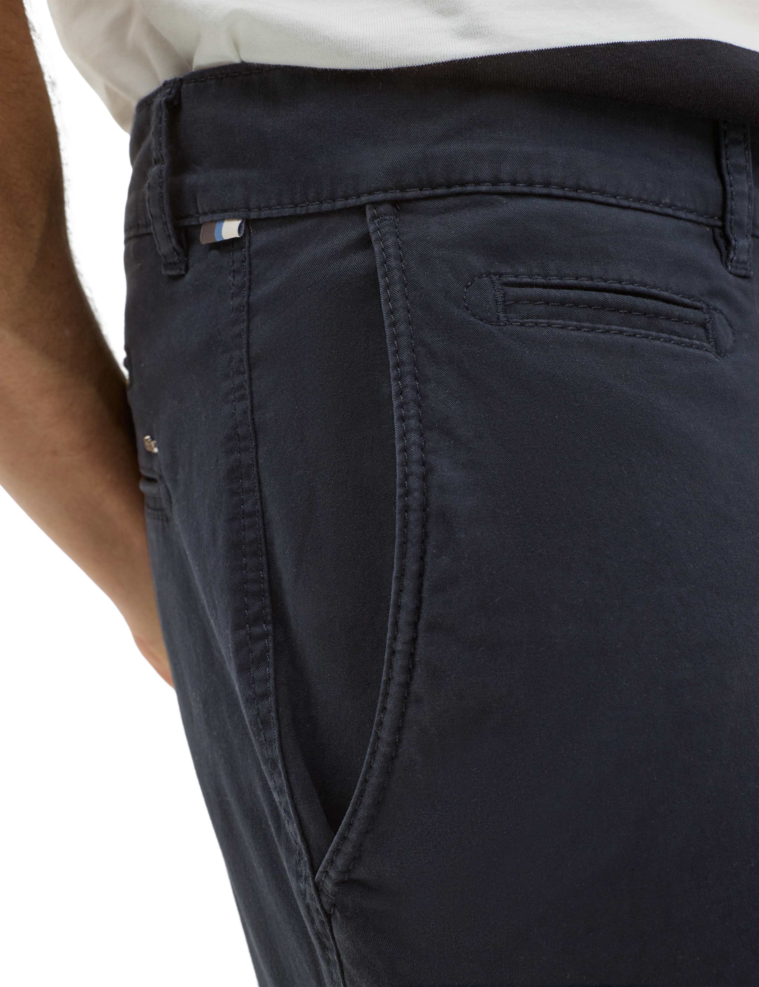 Heren Style BARI Donkerblauw Regular Fit Detail 2