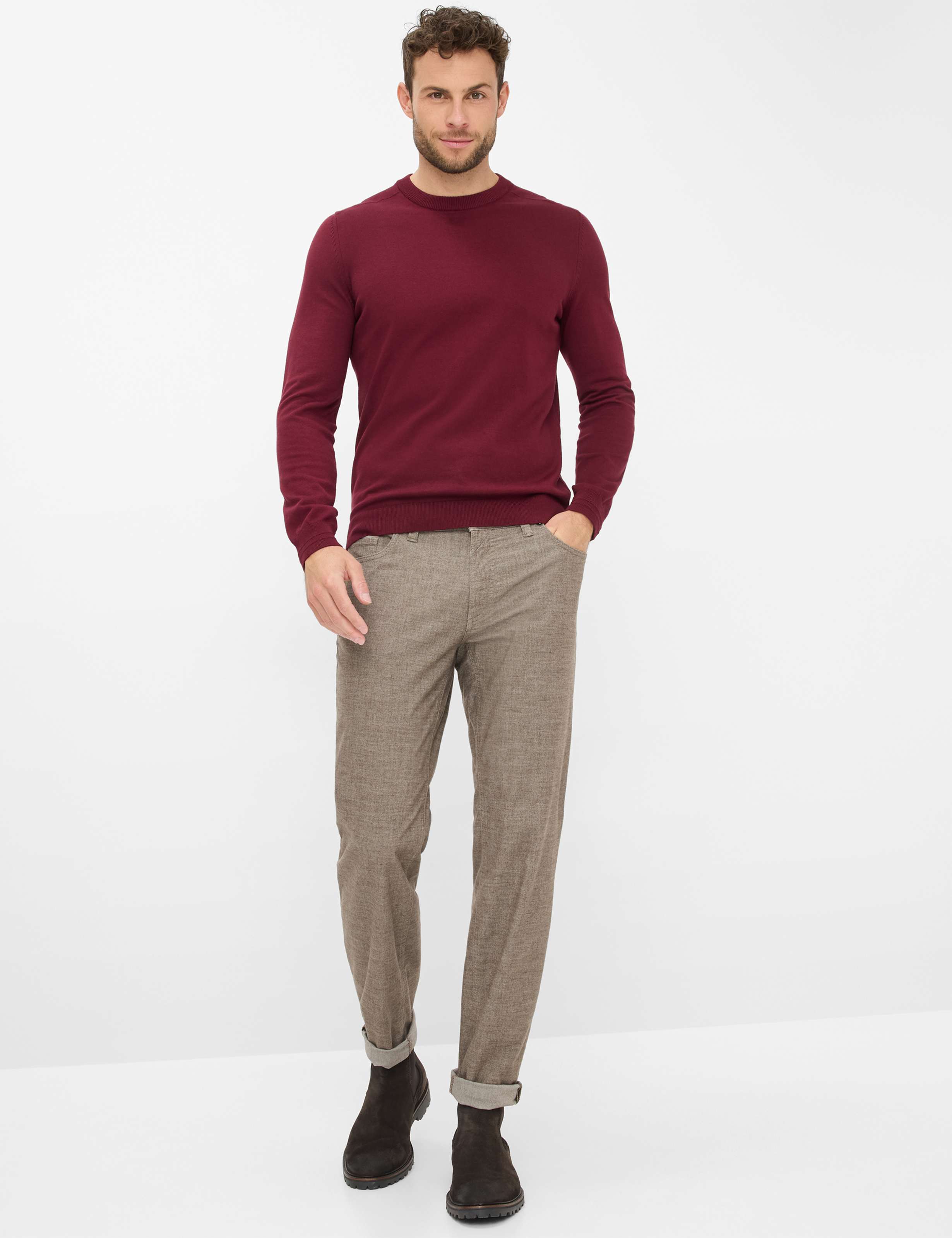 Herren Style LUKE Hellbraun Modern Fit Model Outfit