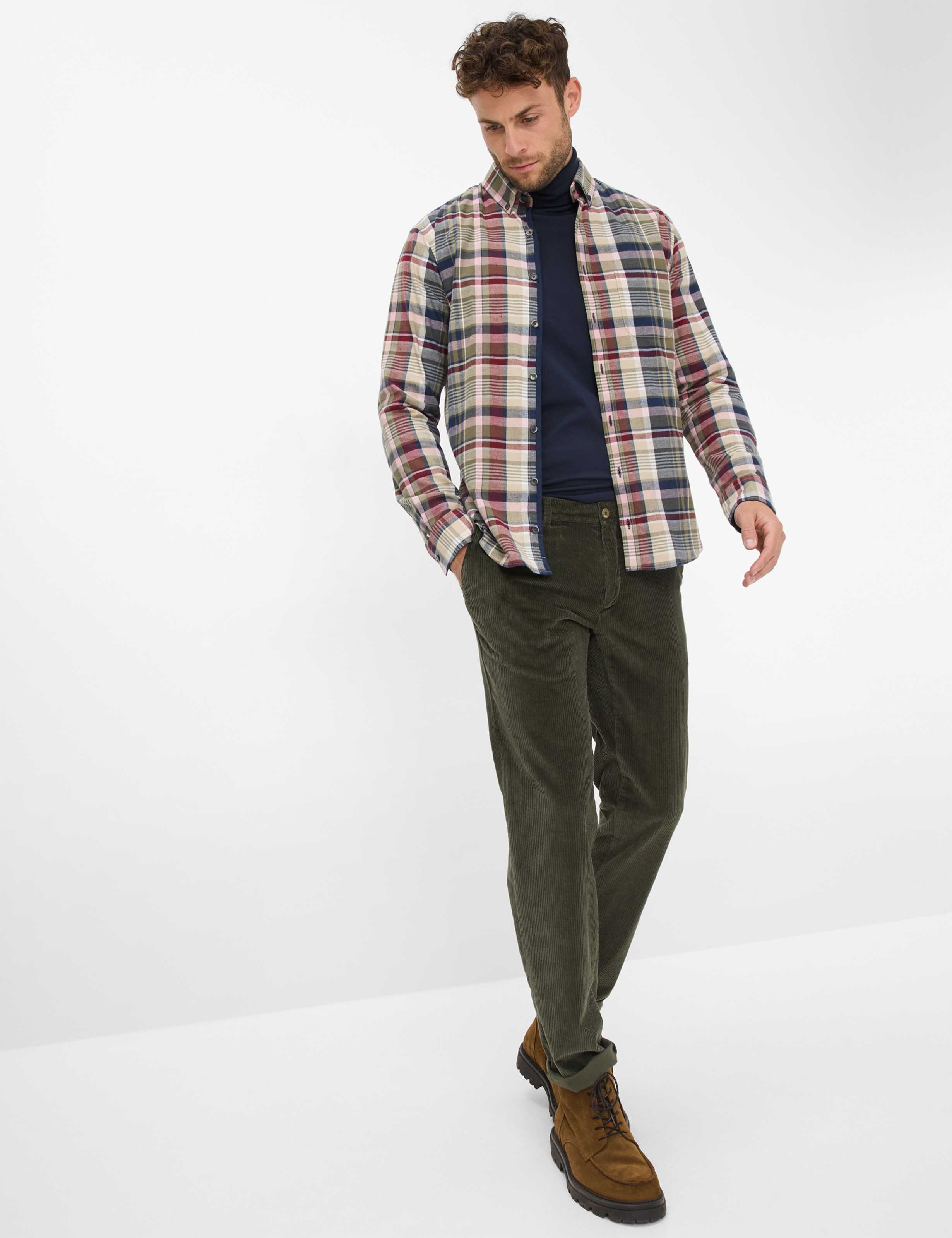 Men Style FABIO Green - Olive Modern Fit Model Outfit