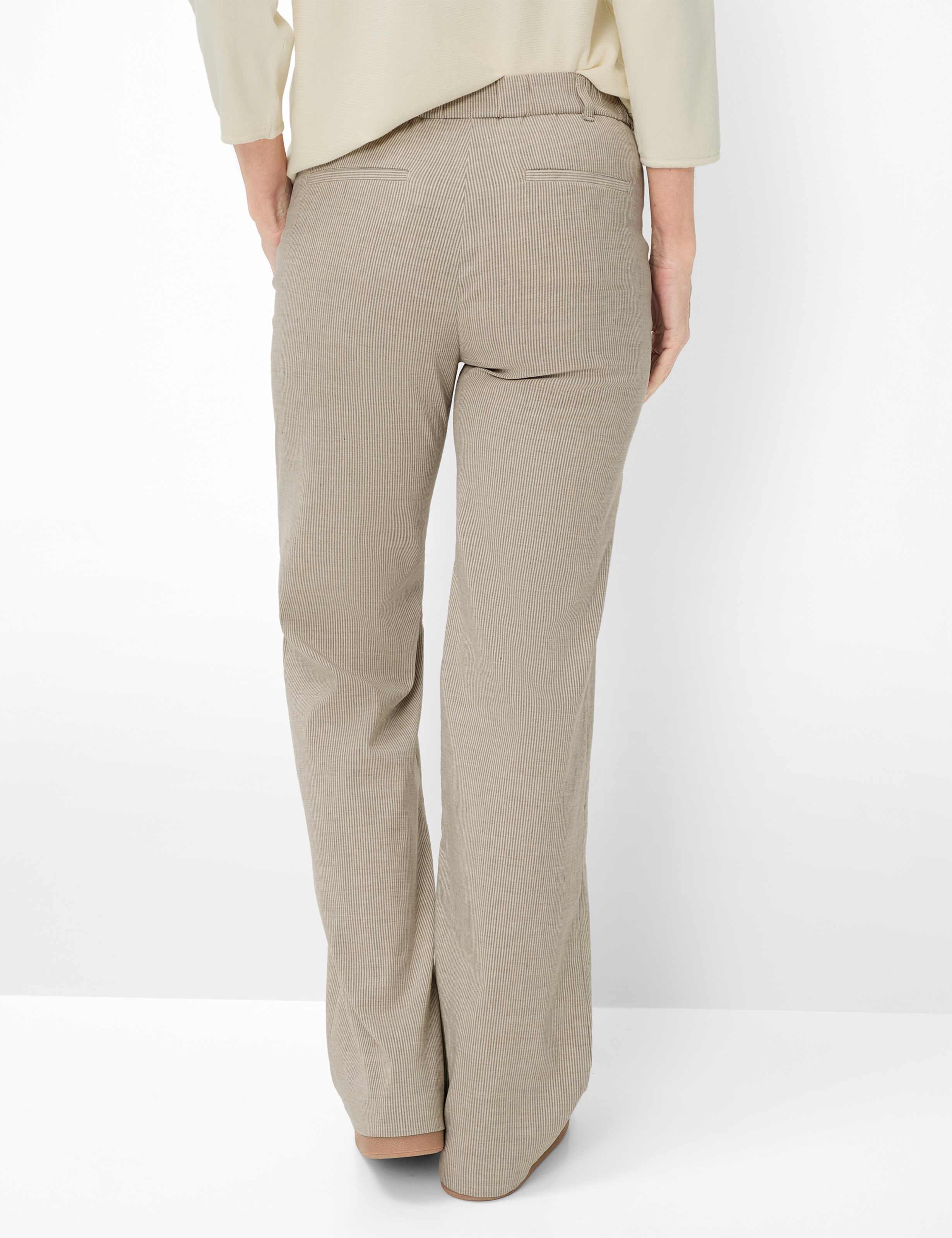 Thumbnail - Raphaela by Brax Damen Marlenehose Style PEGGY FLARED SAND, Beige, Gr. 36