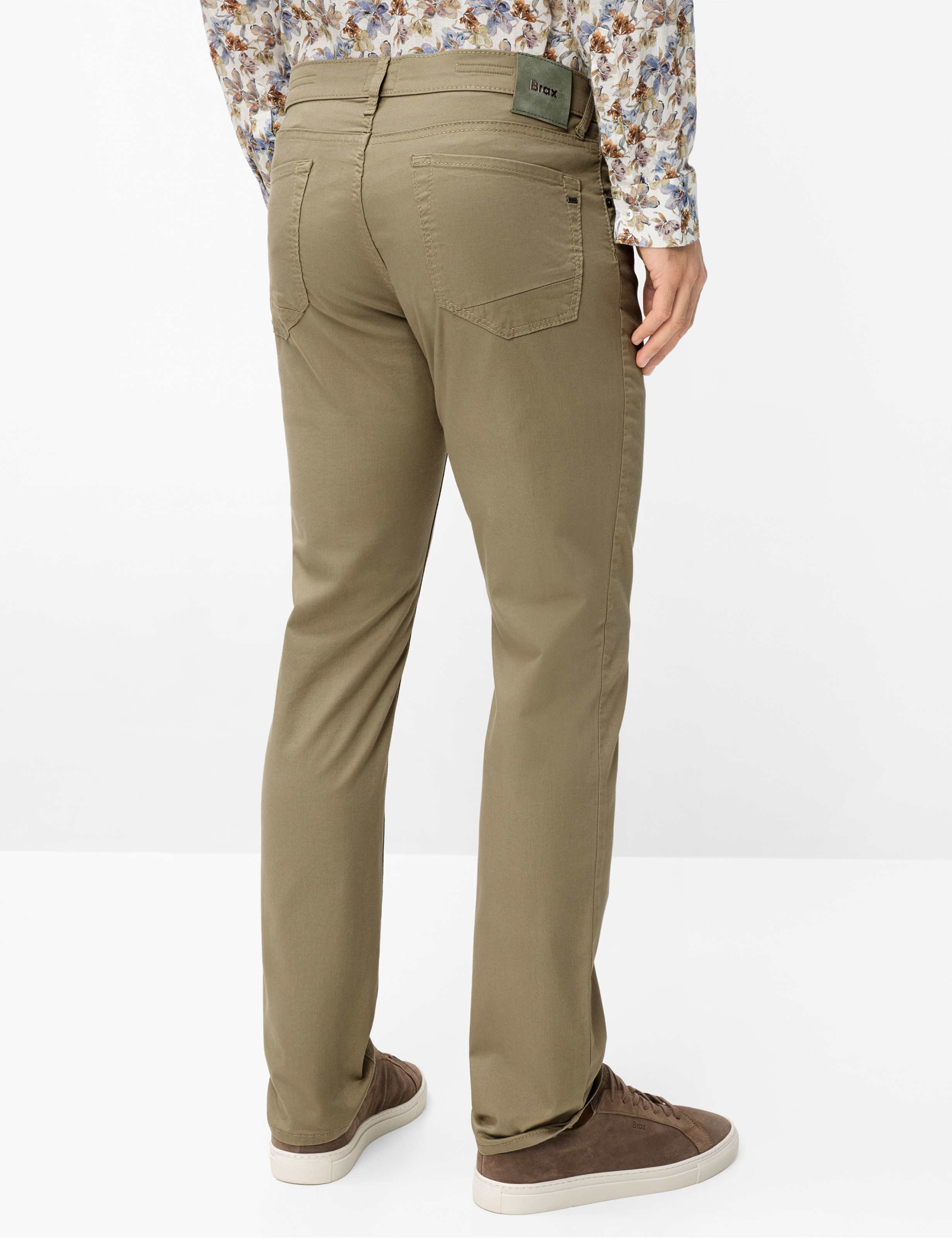 Shades of Green, Men, Style CHUCK, MODEL_RUECK_ISHOP