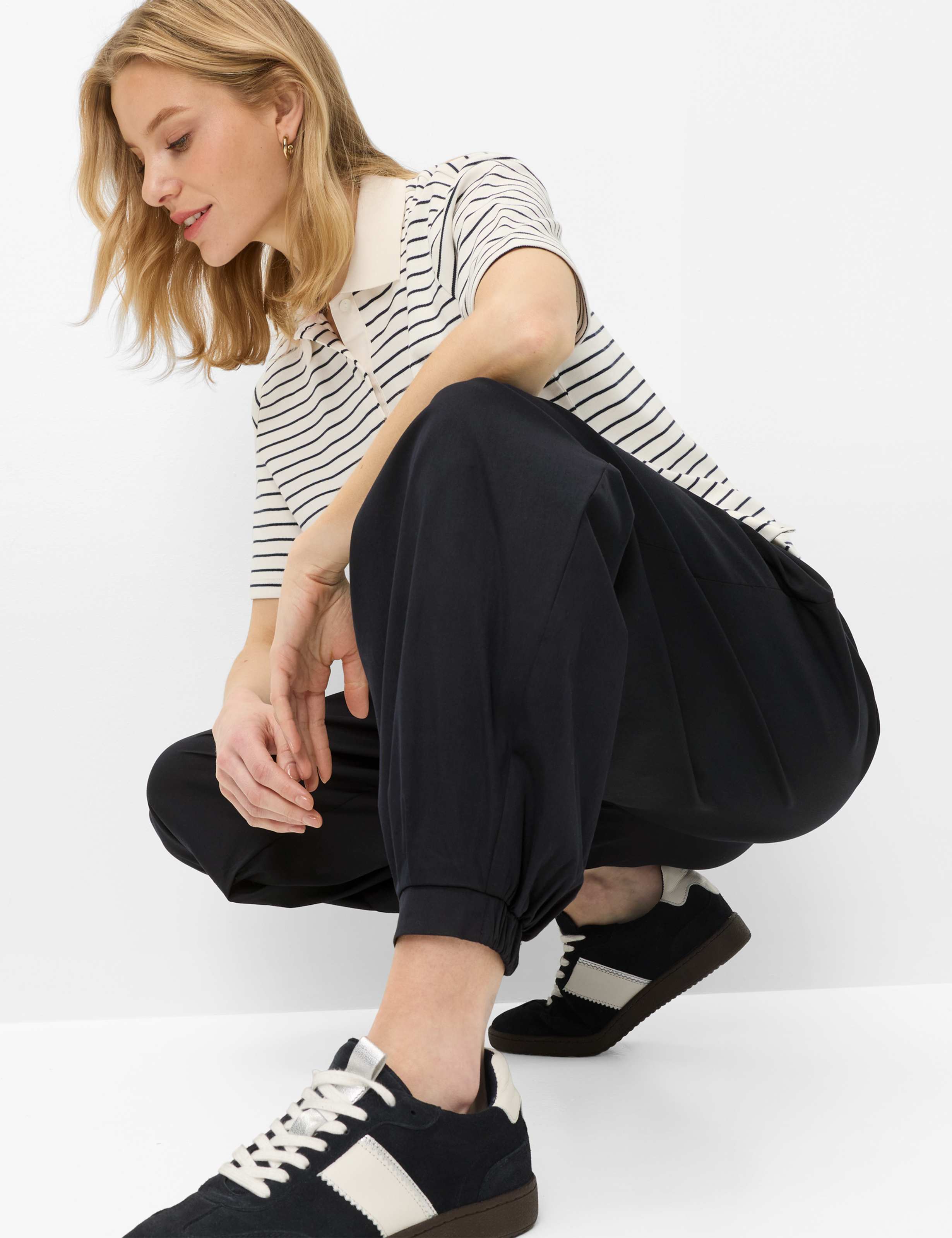 Damen Style MABEL S Dunkelblau Relaxed Fit Detail 1