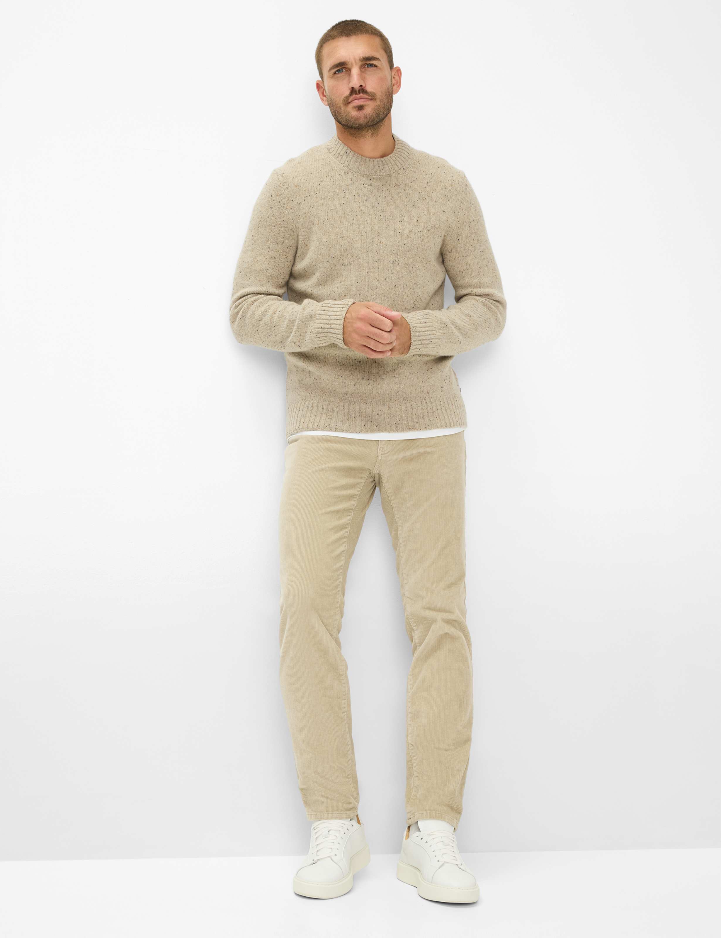 Homme Style BUDDY Beige  Tenue du mannequin
