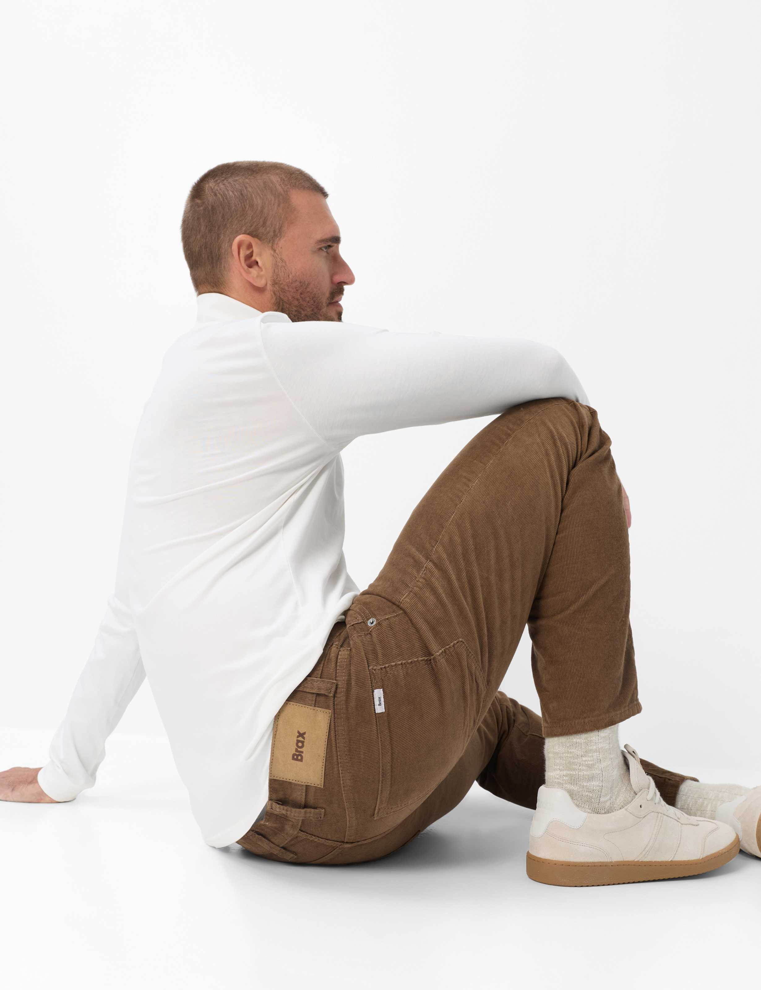 Men Style CLINT Brown Relaxed Fit Detail 1
