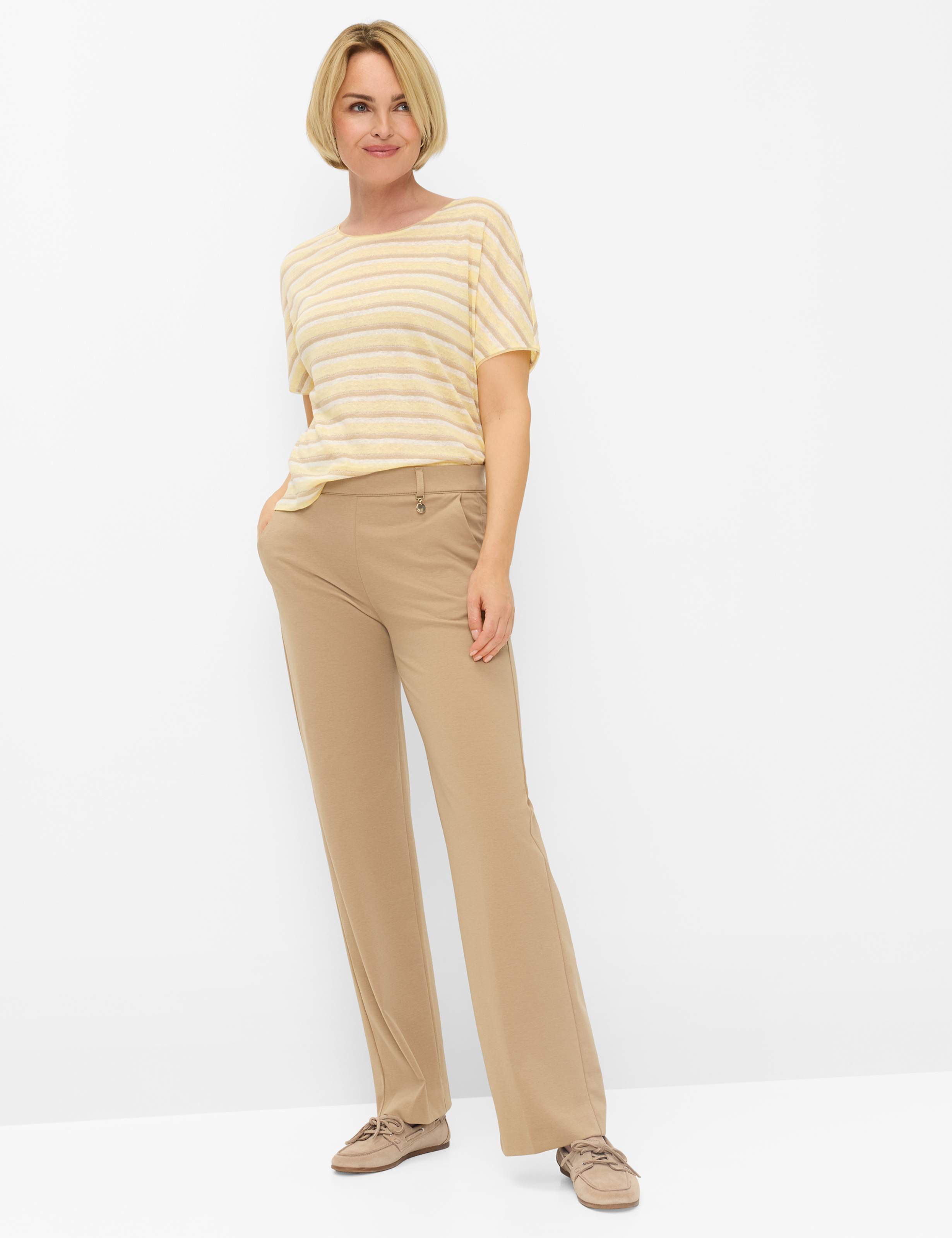 Dame Style LILLYTH FLARED Lysbrun Super Slim Fit Model Outfit