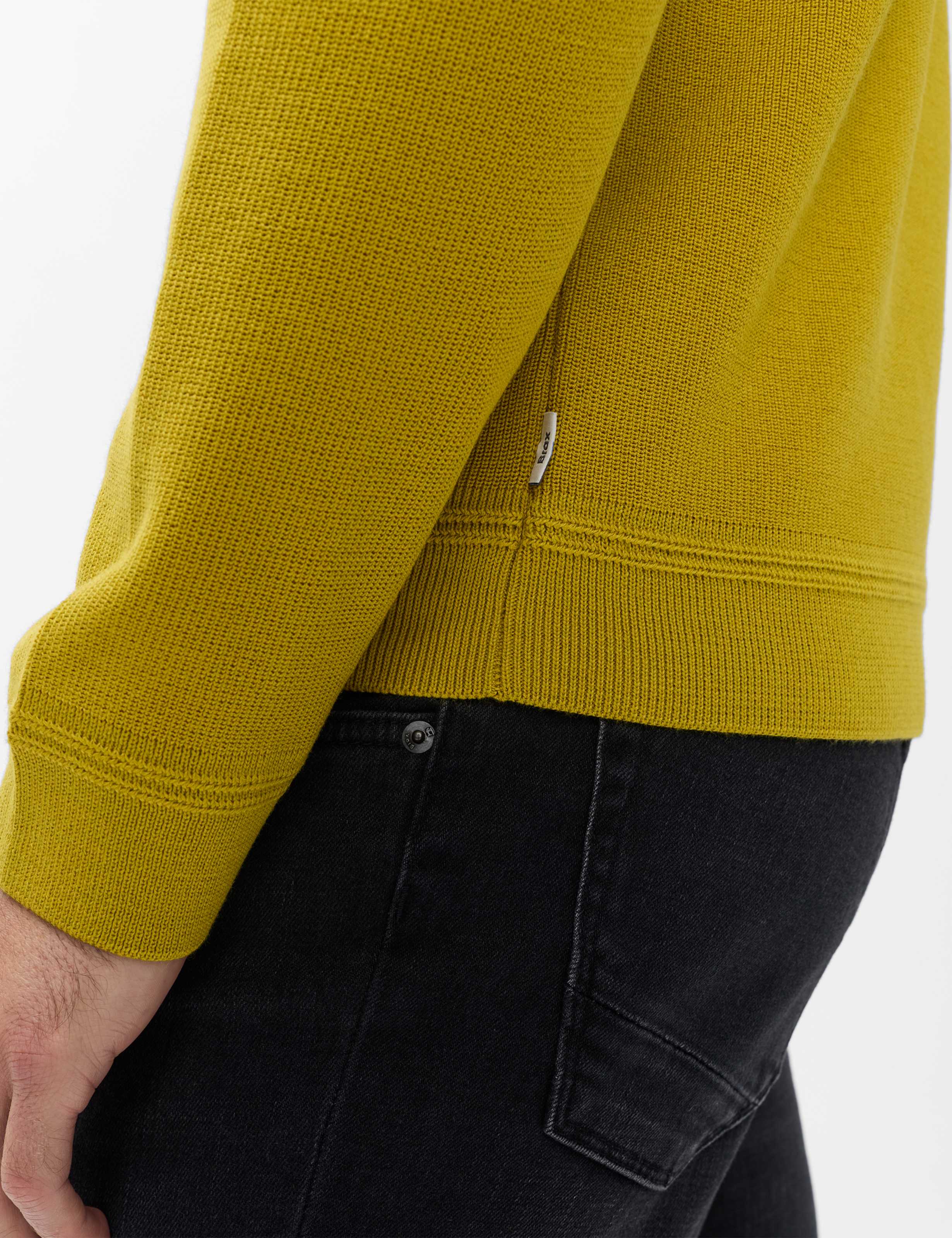 Herren Style ROY Dunkelgelb  Detail 2