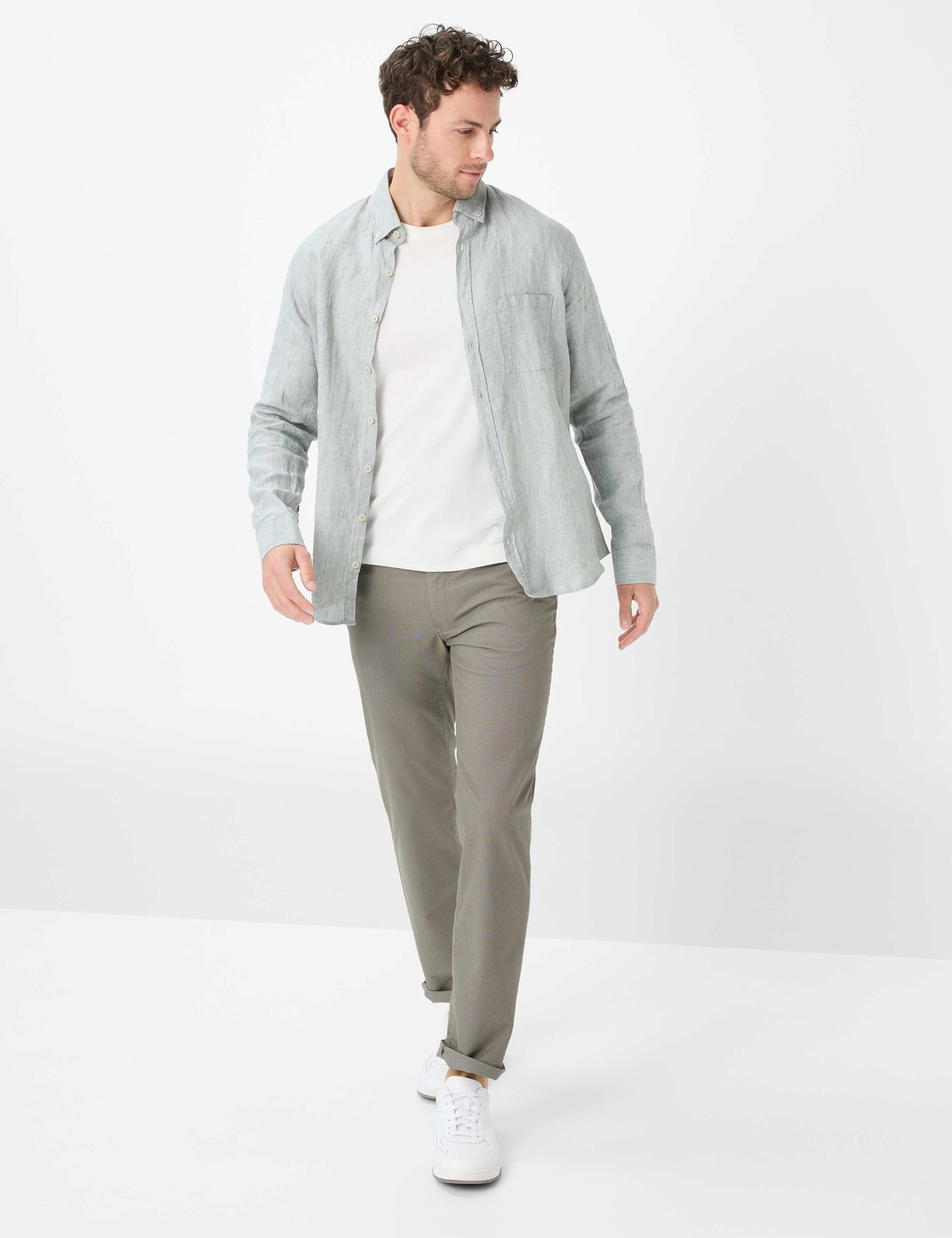 Herren Style CADIZ Grün - Oliv Straight Fit Model Outfit