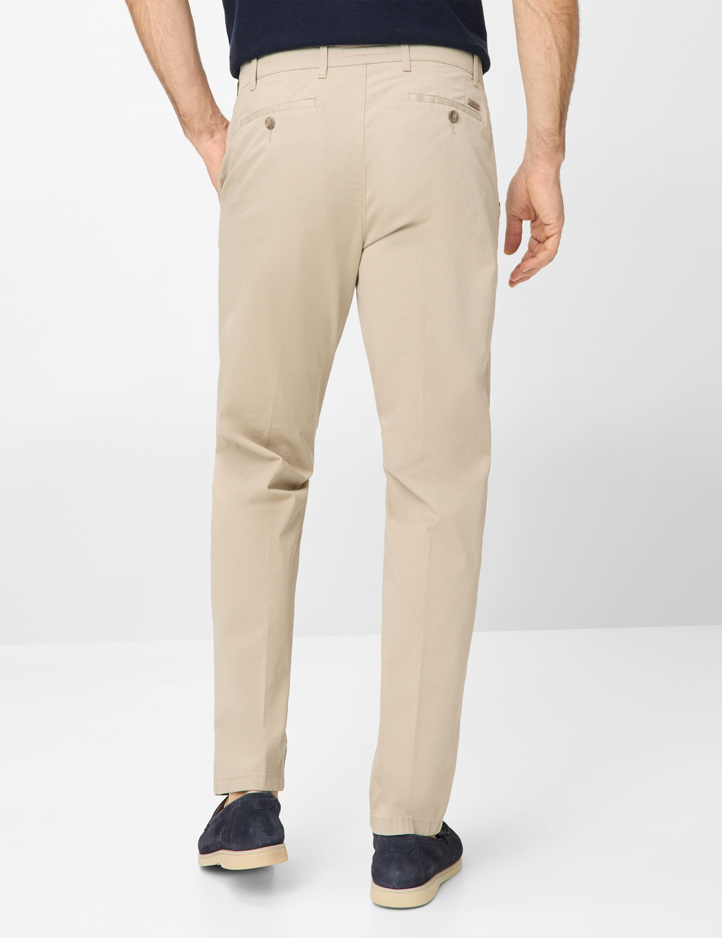 Herren Style LUIS Beige Regular Fit Model Rueck