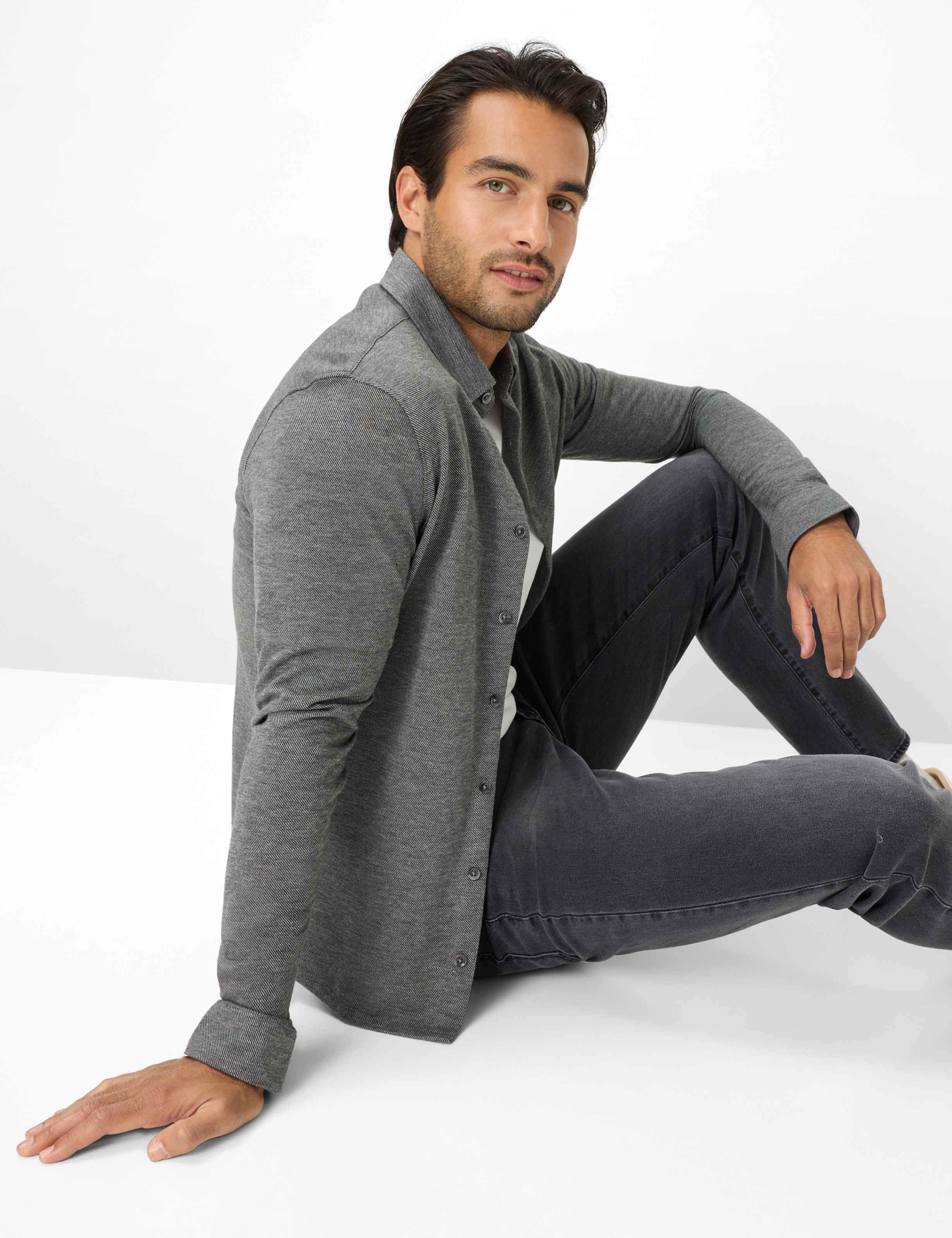 Herren Style DANIEL Grau  Detail 1
